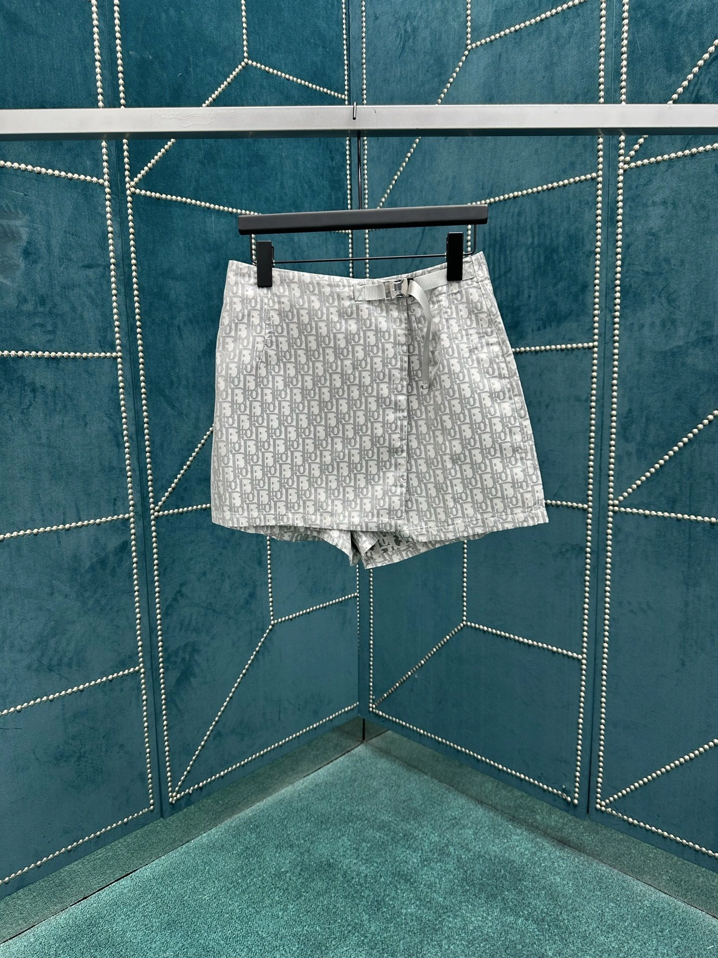 Victoria- 4ior 3colour item:E-F409J3730-3