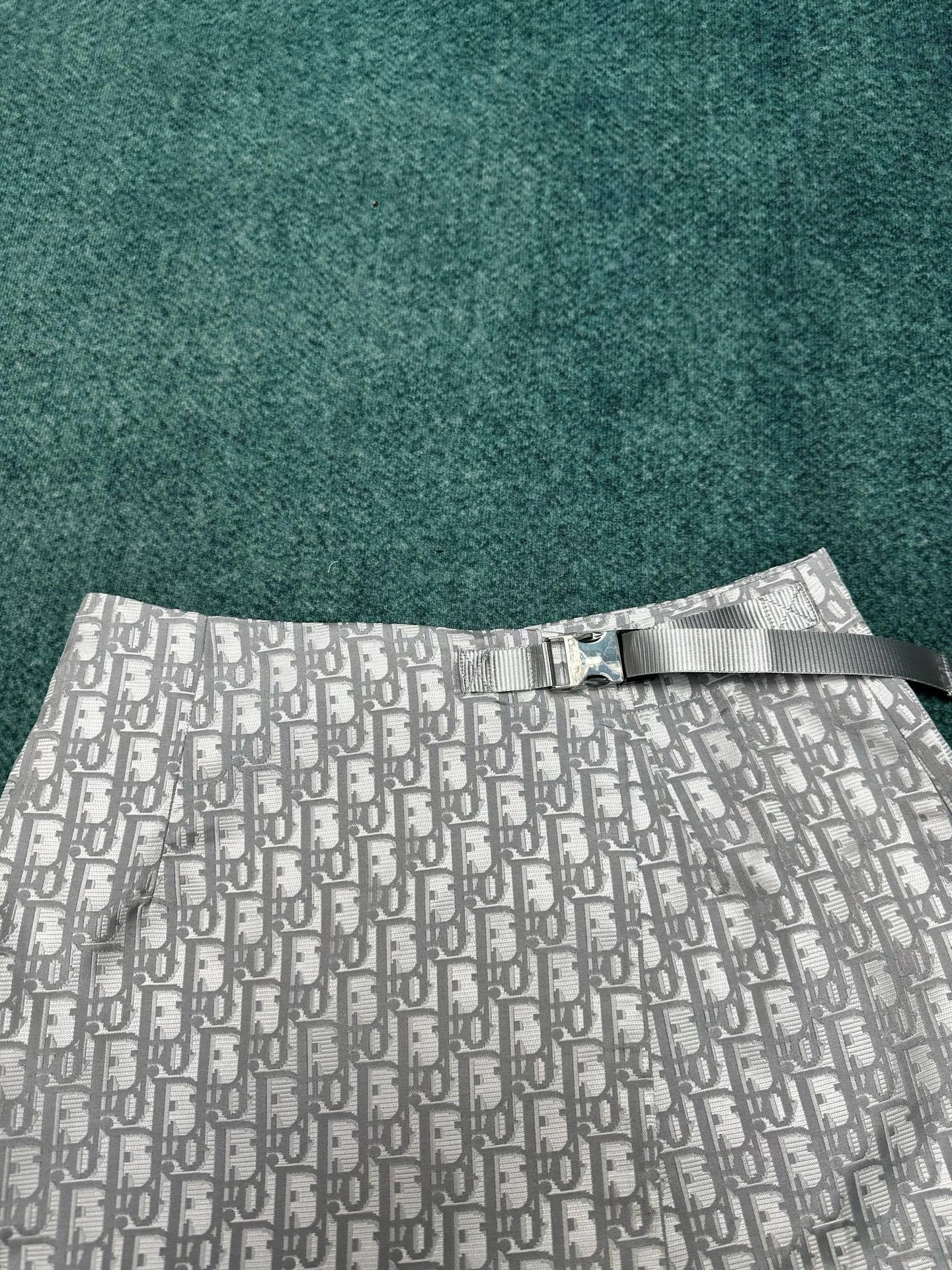 Victoria- 4ior 3colour item:E-F409J3730-3