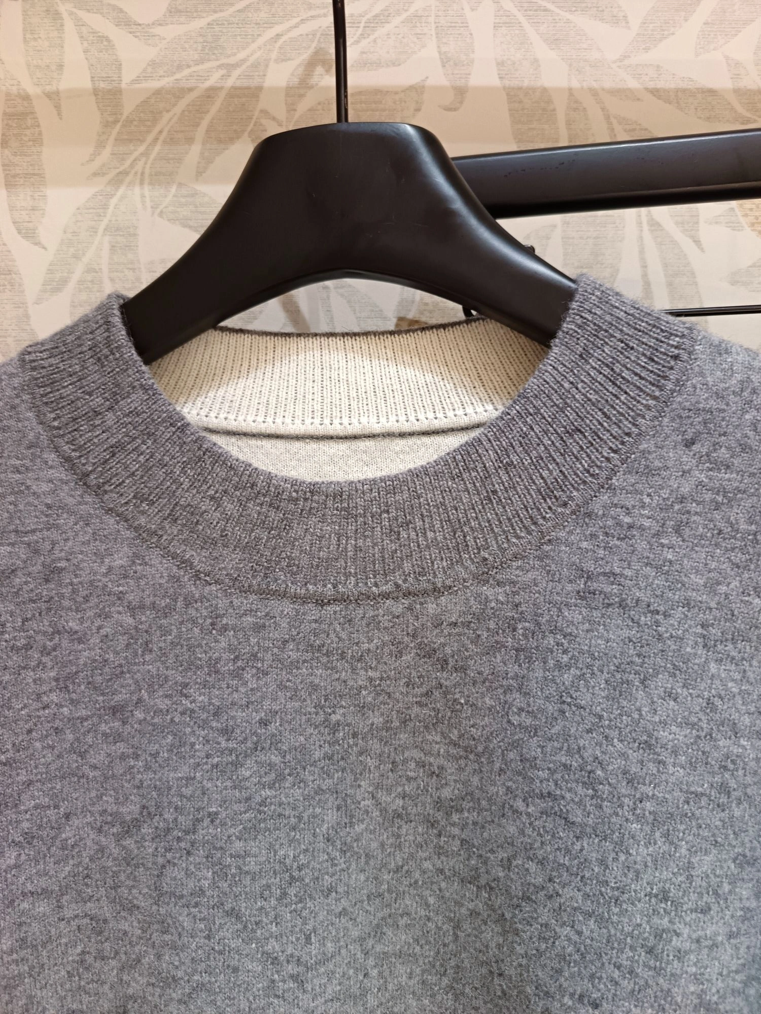 Victoria- 4ior Cashmere item:D-F240J0616