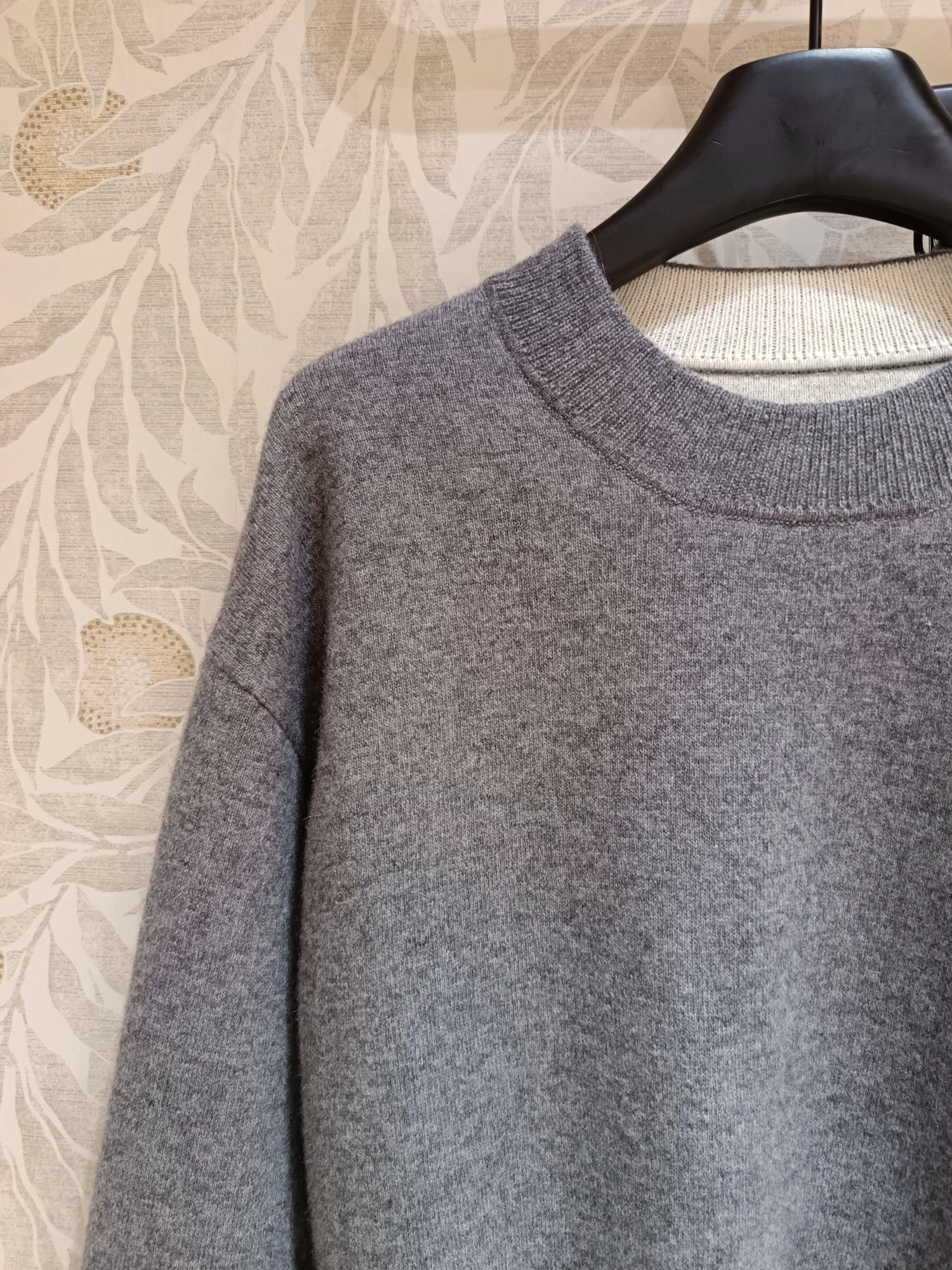 Victoria- 4ior Cashmere item:D-F240J0616