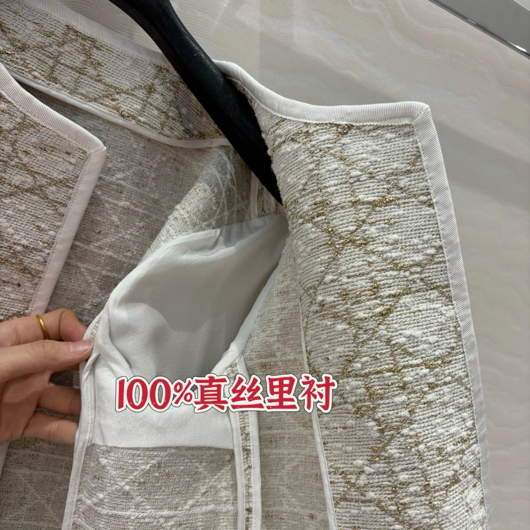 Victoria- 4ior Real silk suit item:E-F240B2312
