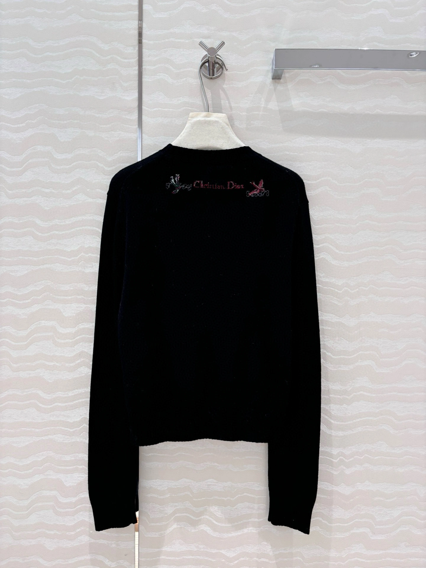Victoria- 4ior embroidery cashmere 2colour item:E-F240C0310-2