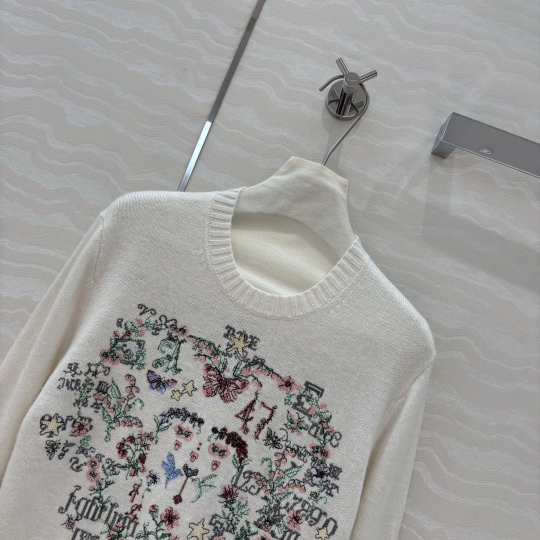Victoria- 4ior embroidery cashmere 2colour item:E-F240C0310-2