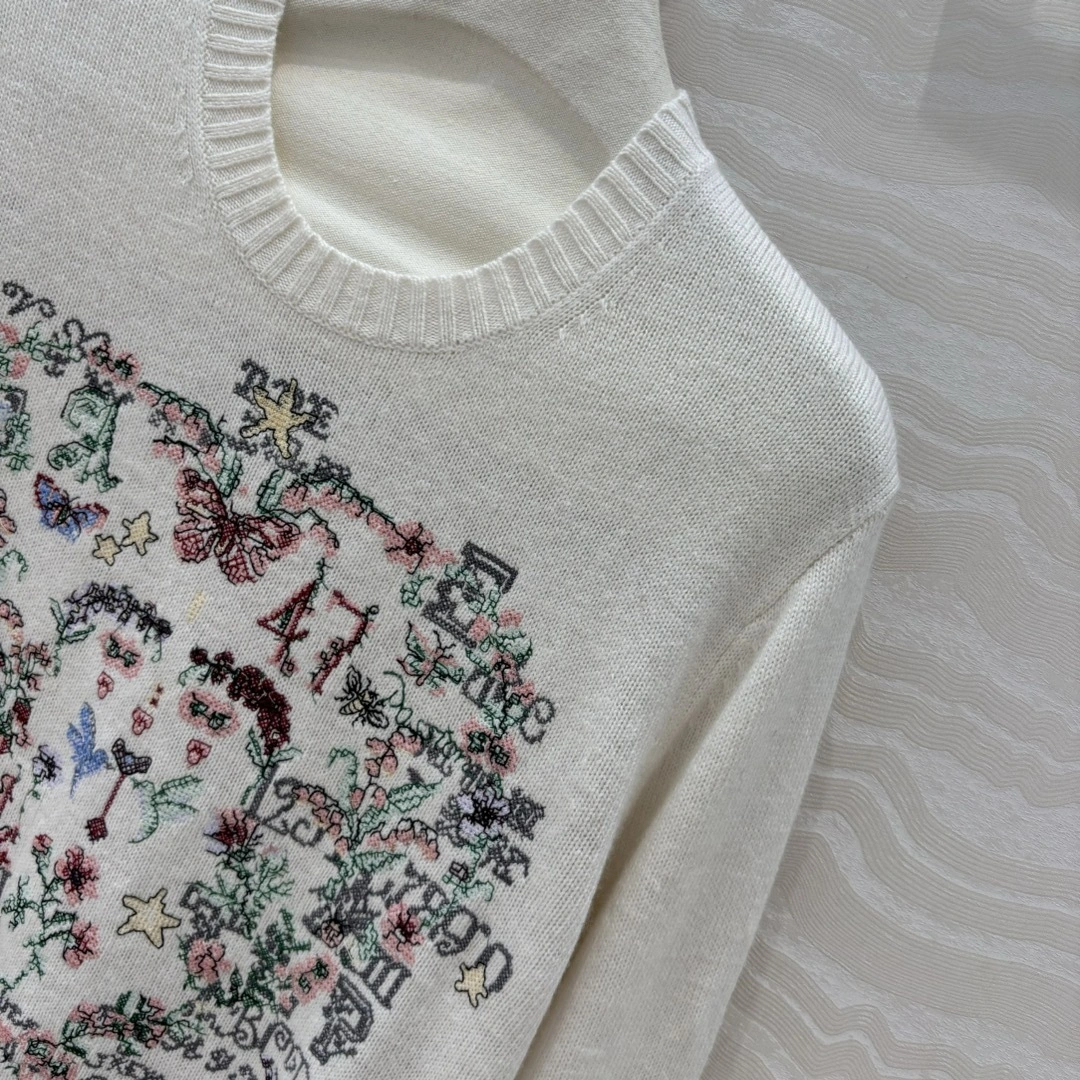 Victoria- 4ior embroidery cashmere 2colour item:E-F240C0310-2