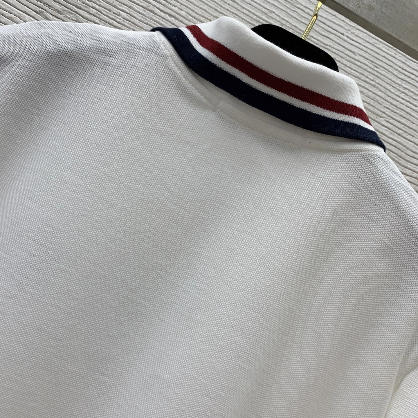 Victoria- 4ior embroidery item:E-F044F0337