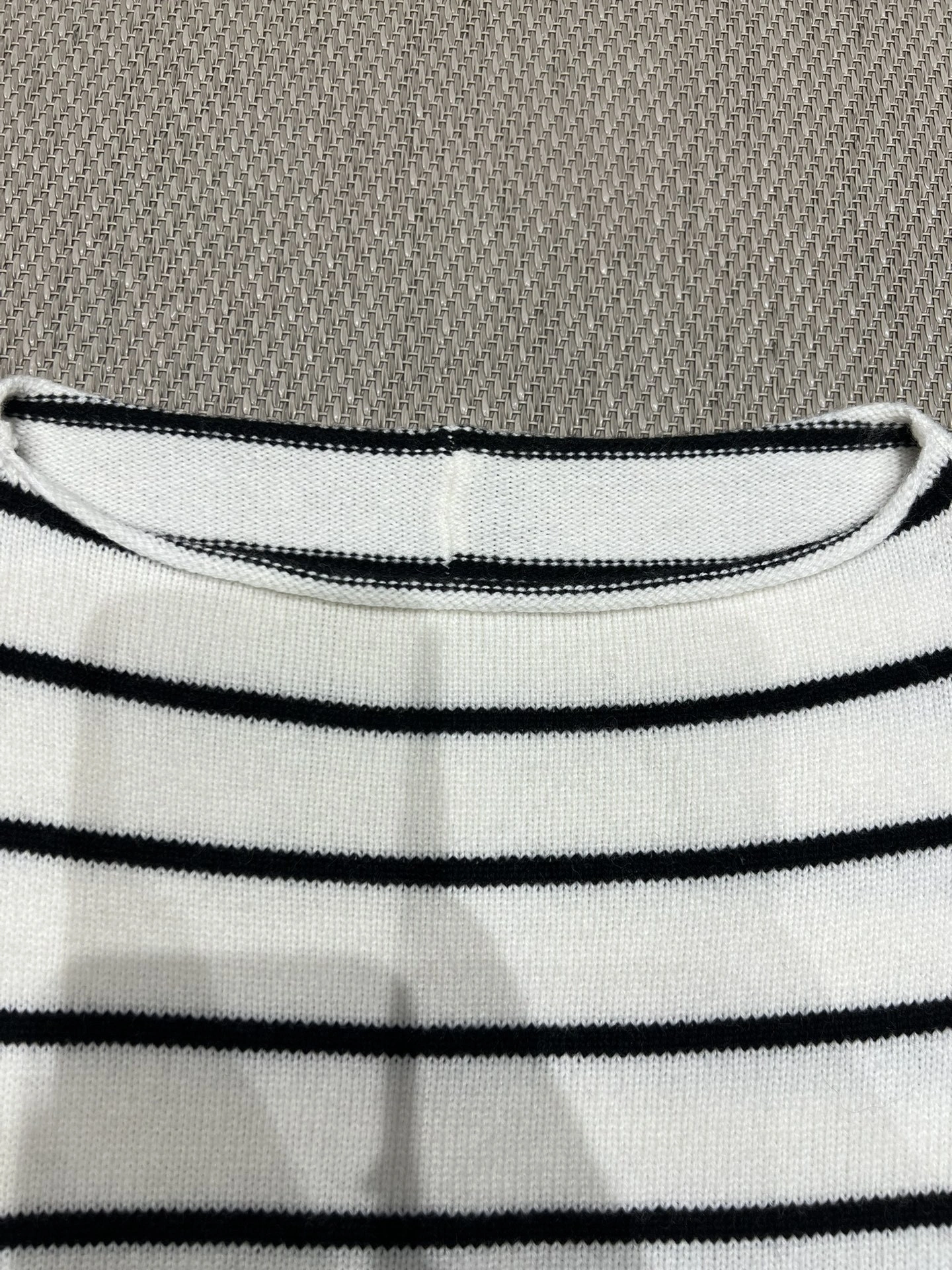 Victoria- 4ior embroidery item:E-F140I2729H