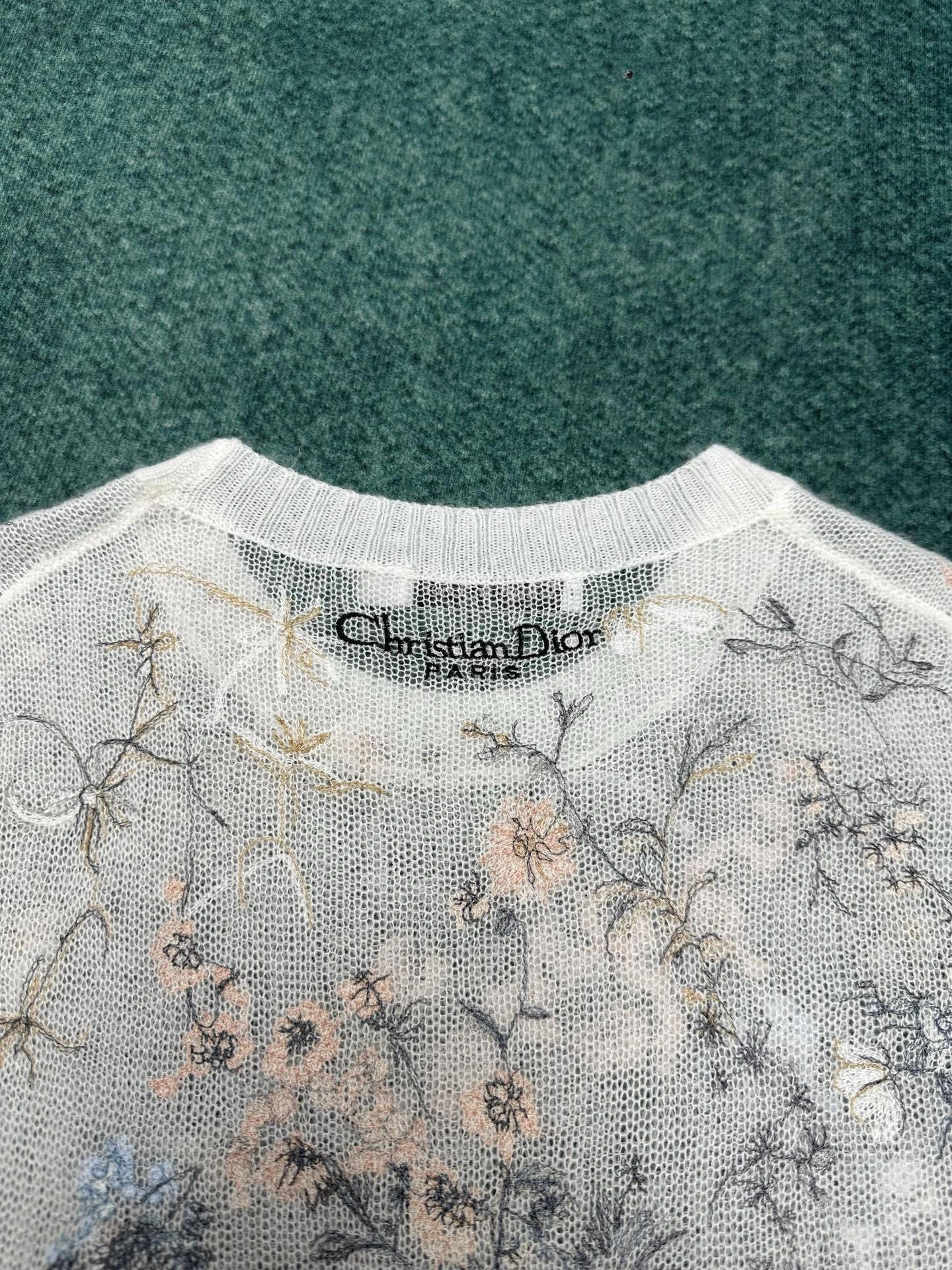 Victoria- 4ior embroidery item:E-F409F1513