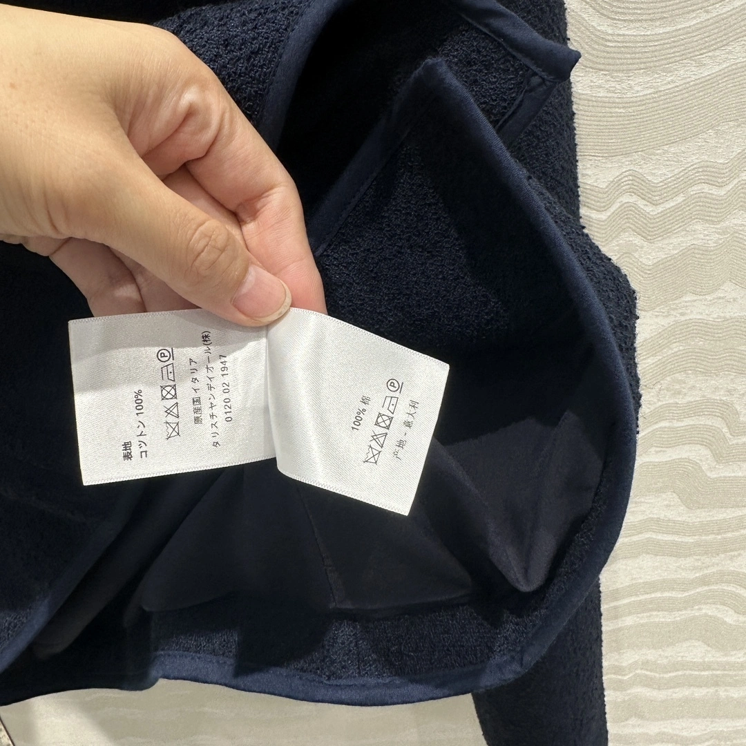 Victoria- 4ior item:D-F240H2618