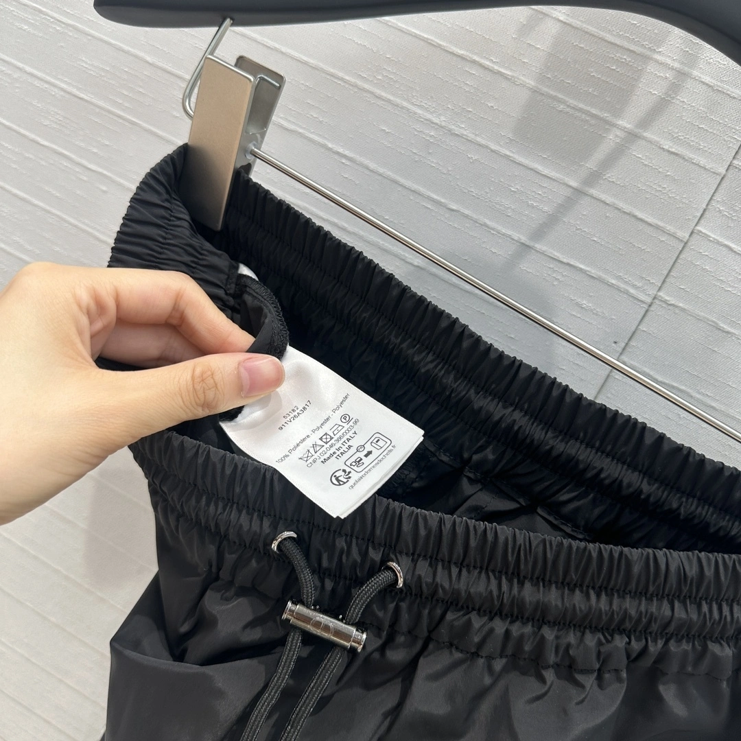 Victoria- 4ior item:D-F240H2619