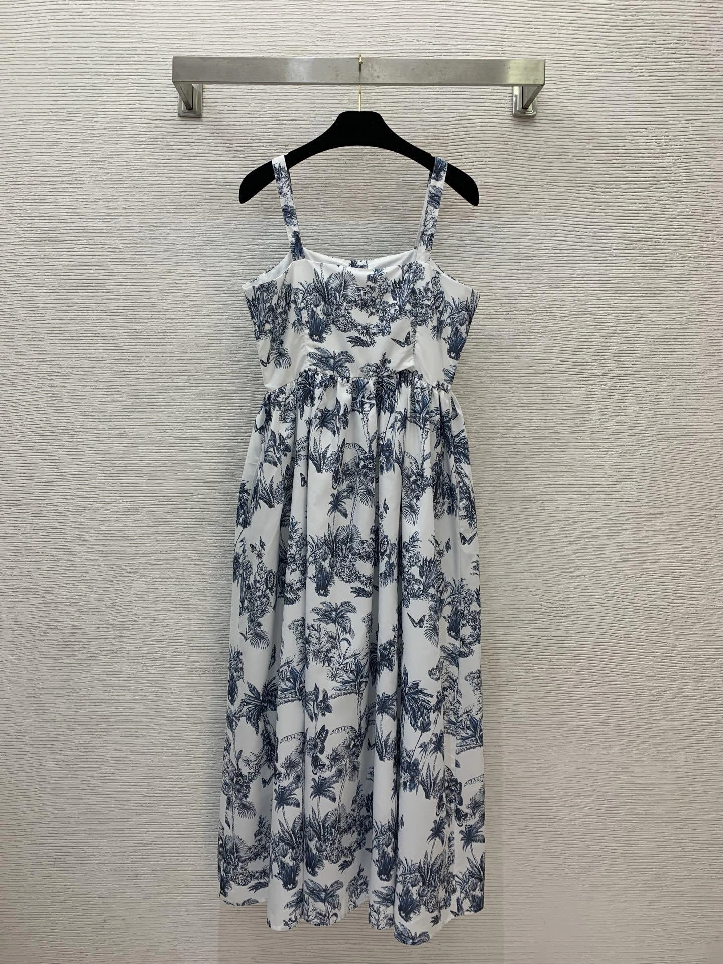 Victoria- 4ior item:E-F044F0339