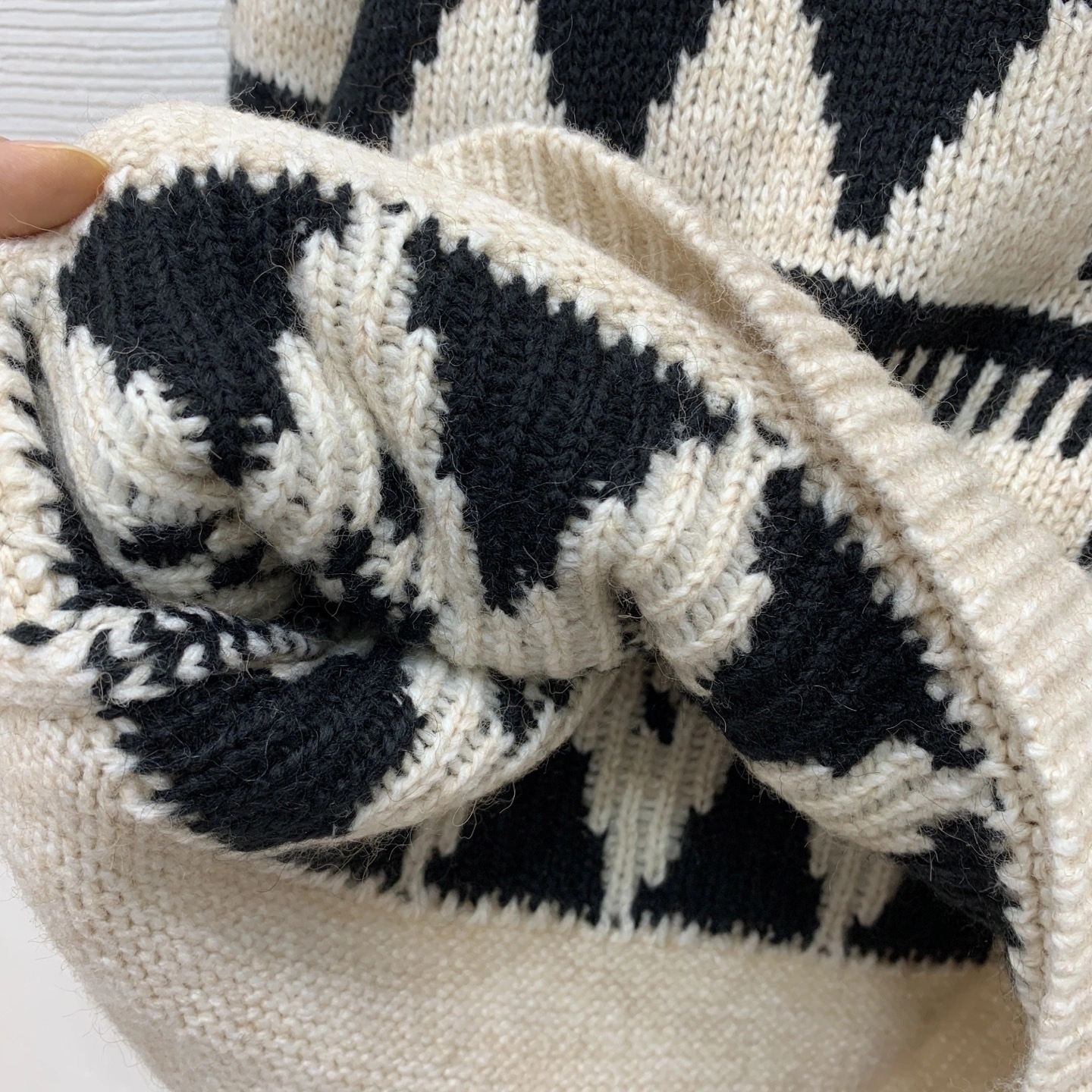 Victoria- 4ior wool 2colour item:E-F044K0207-2