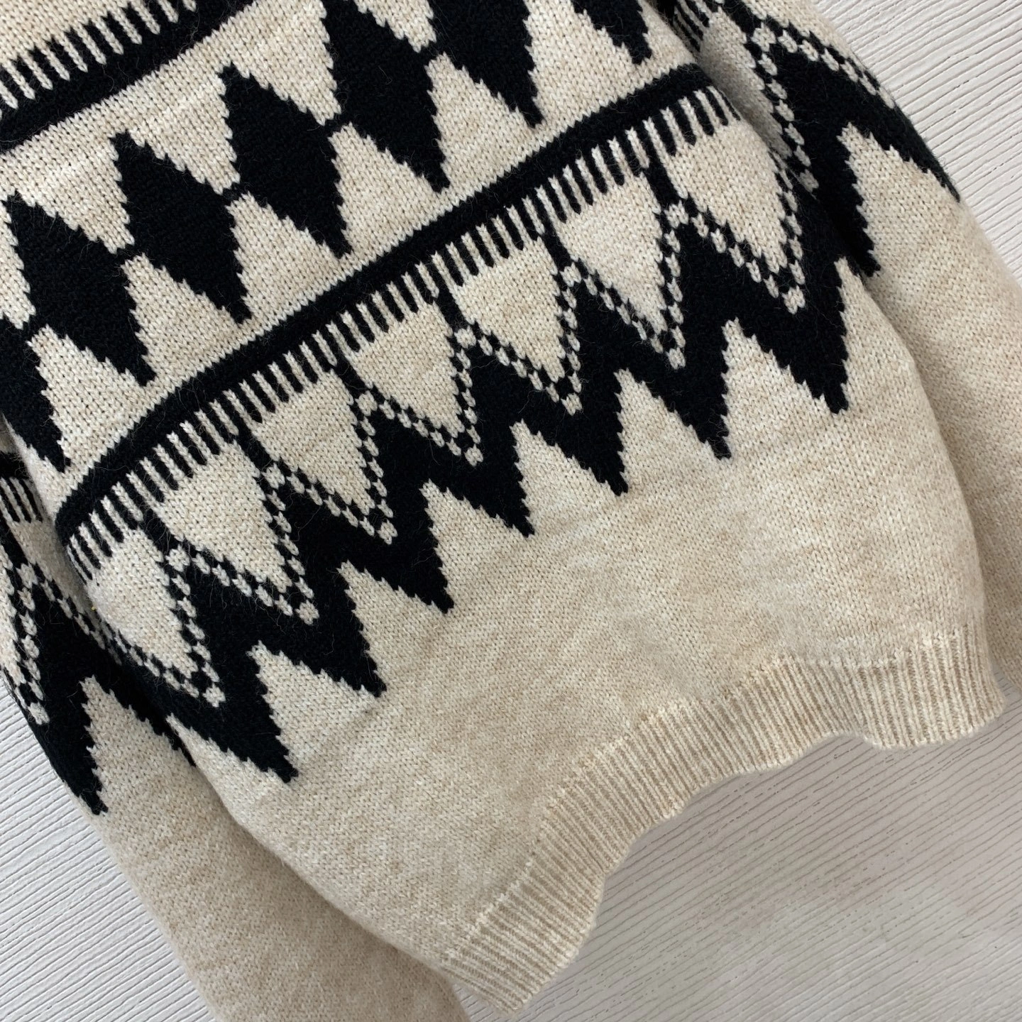 Victoria- 4ior wool 2colour item:E-F044K0207-2