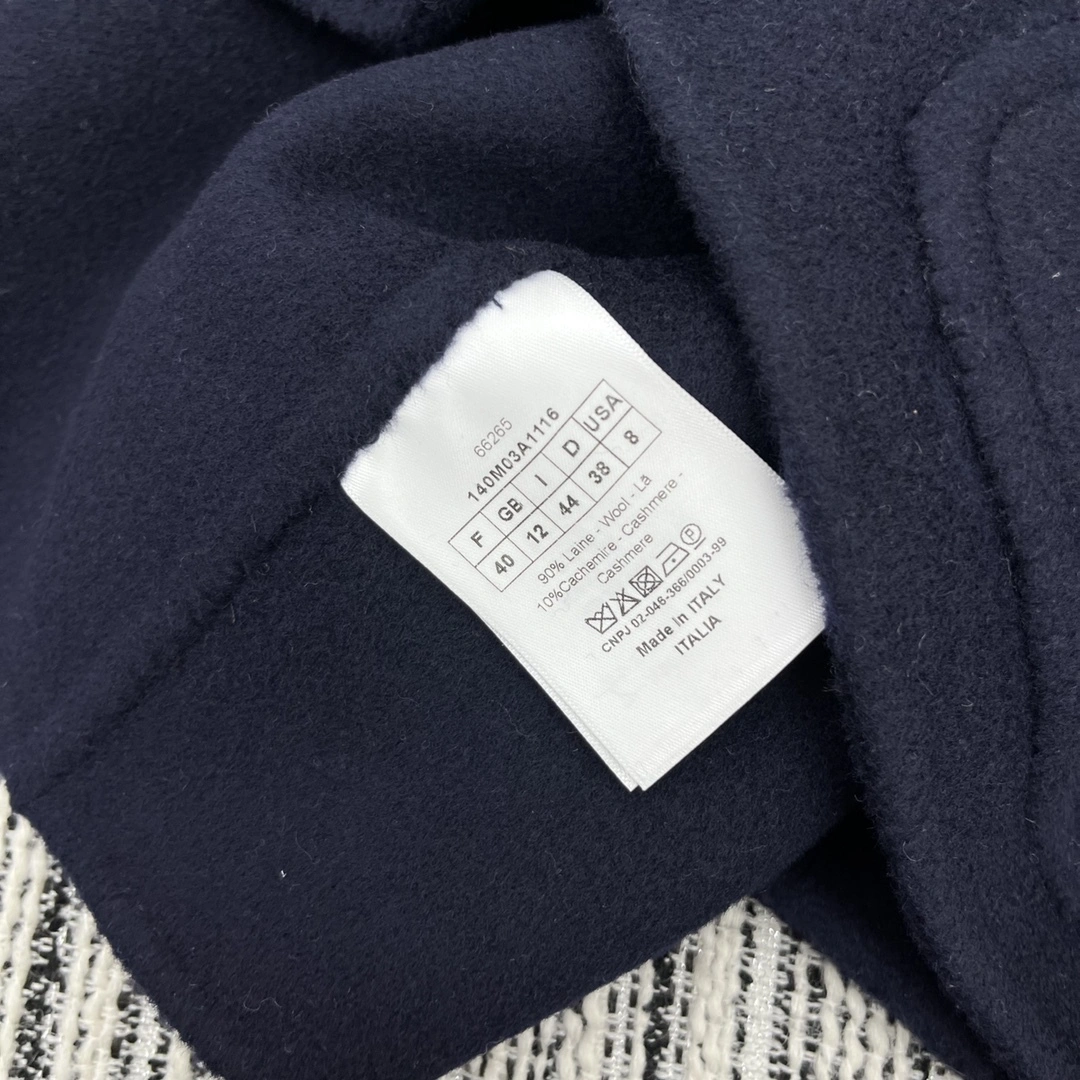 Victoria- 4ior wool item:D-F240H3138