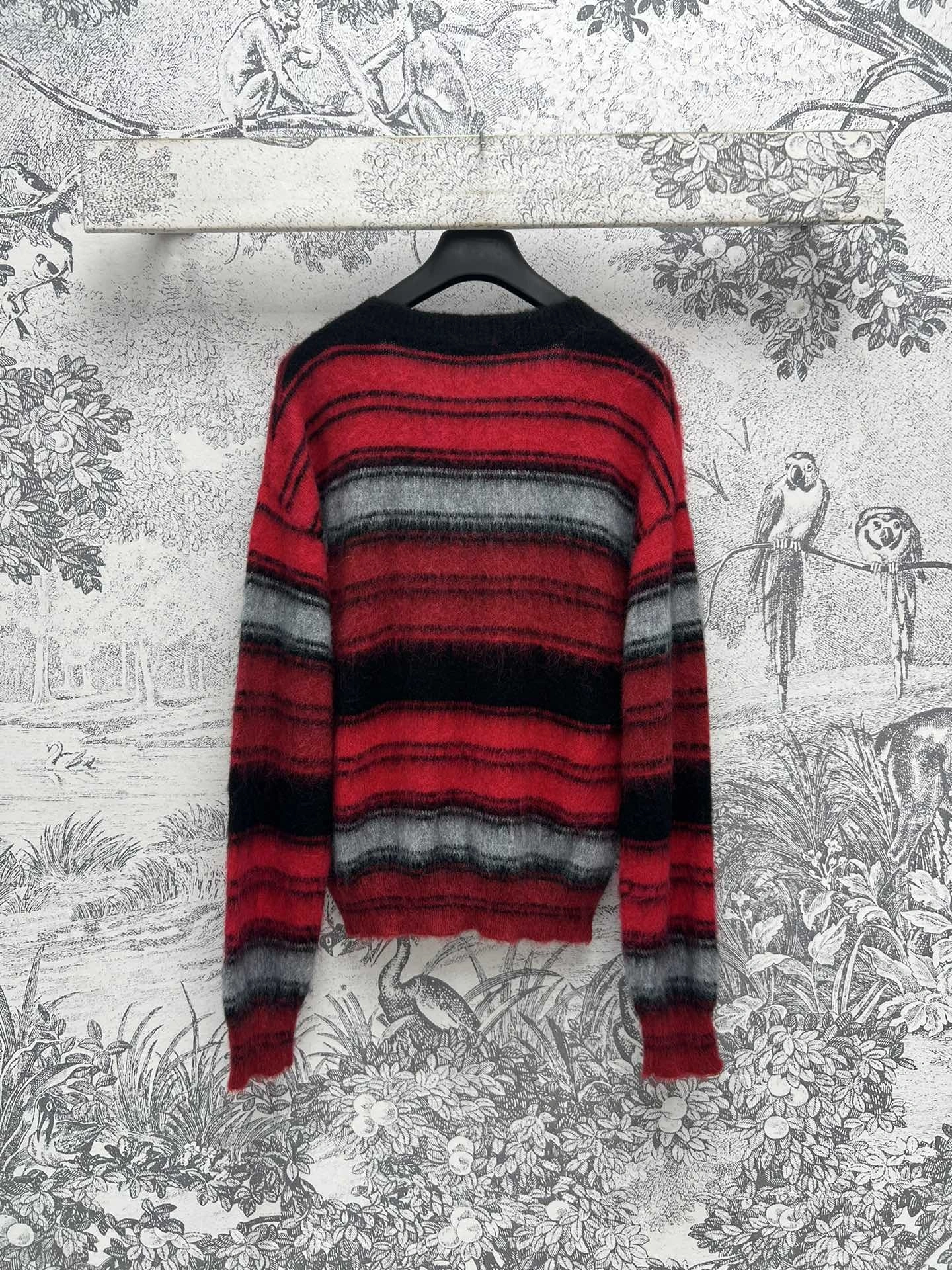 Victoria- 4ior wool item:D-F245K1607
