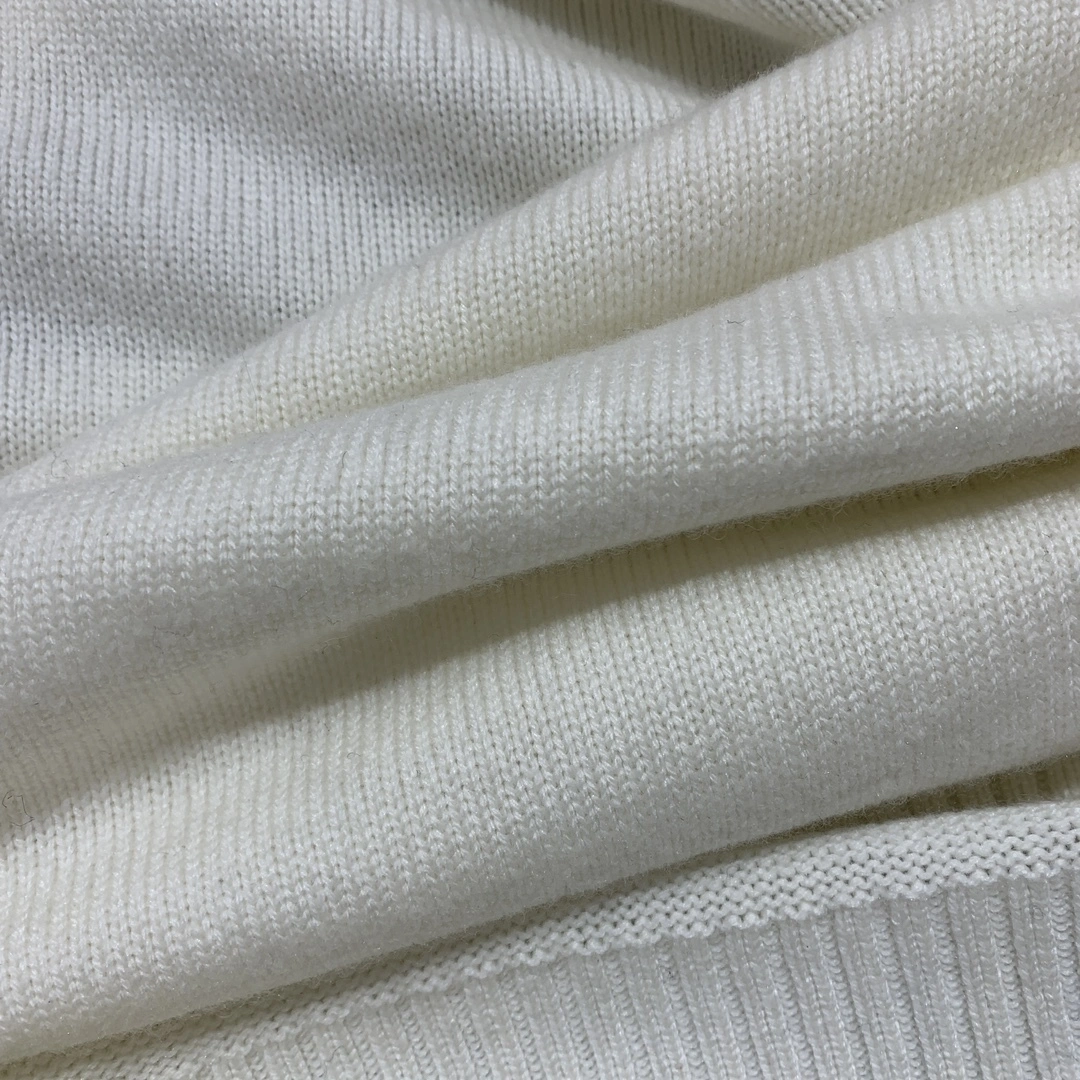 Victoria- 4ior wool item:E-F044F0341