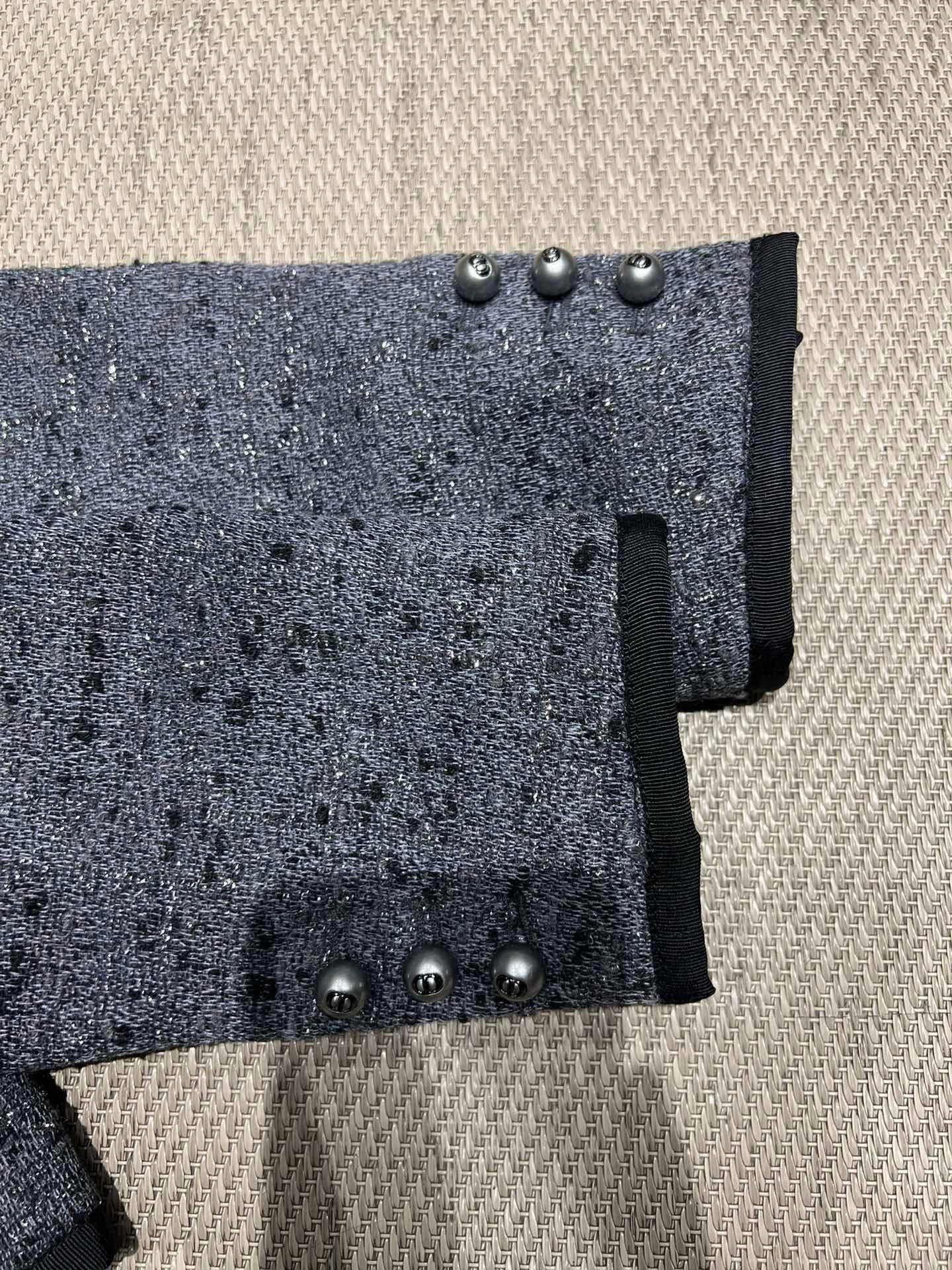 Victoria- 4ior wool item:E-F140K1671H