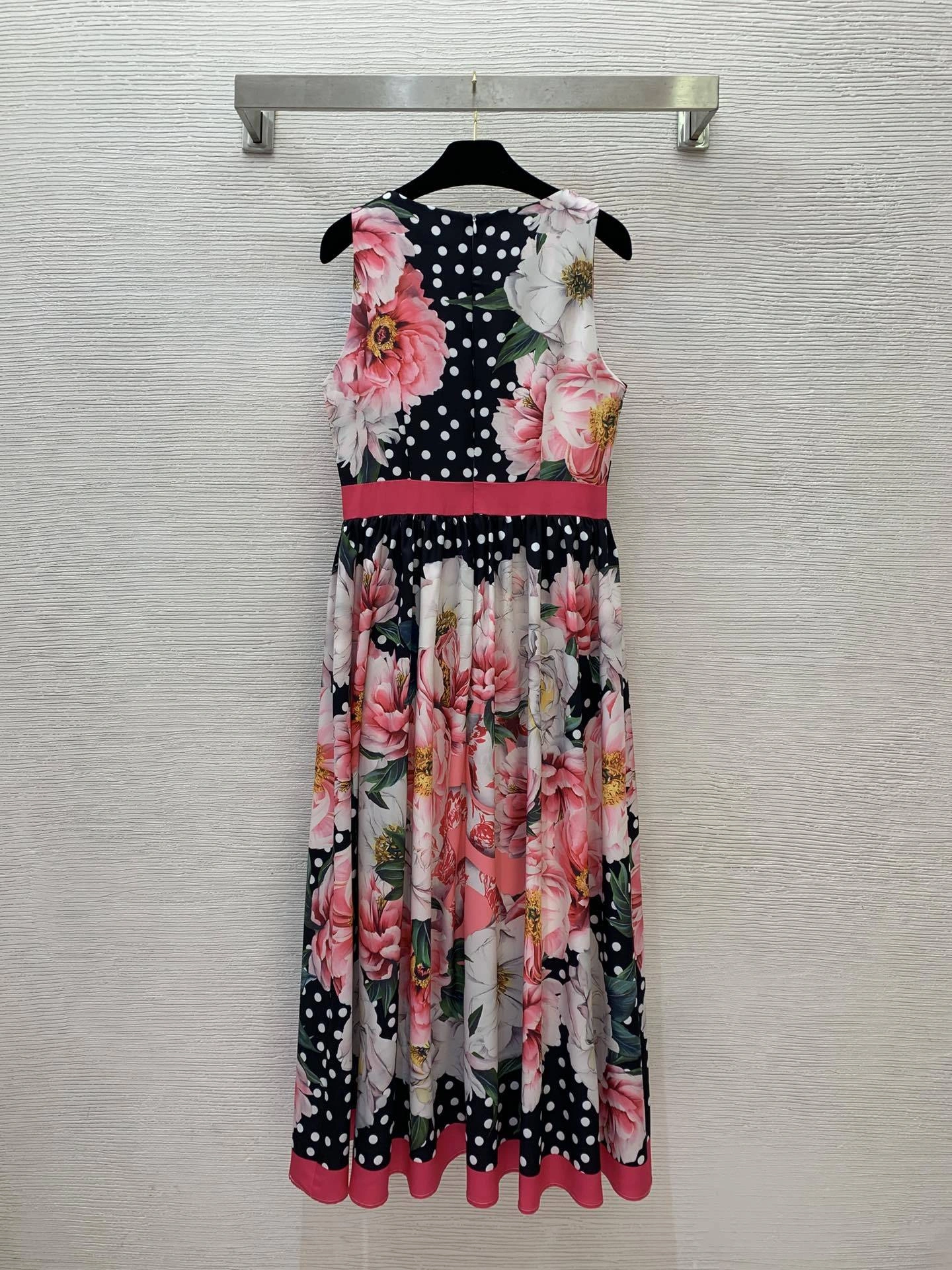 Victoria- 4o835& item:E-F044F0329