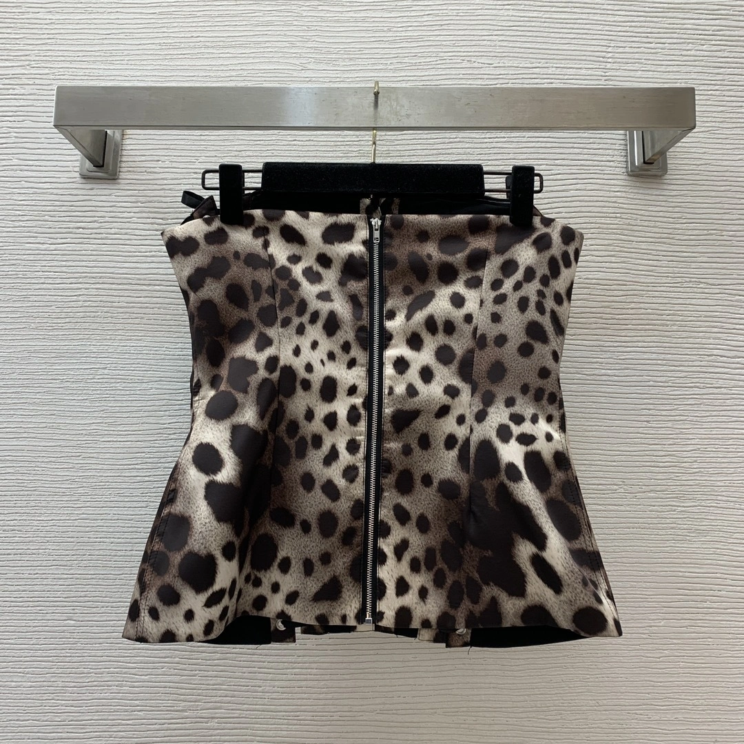 Victoria- 4o835& item:E-F044I0208