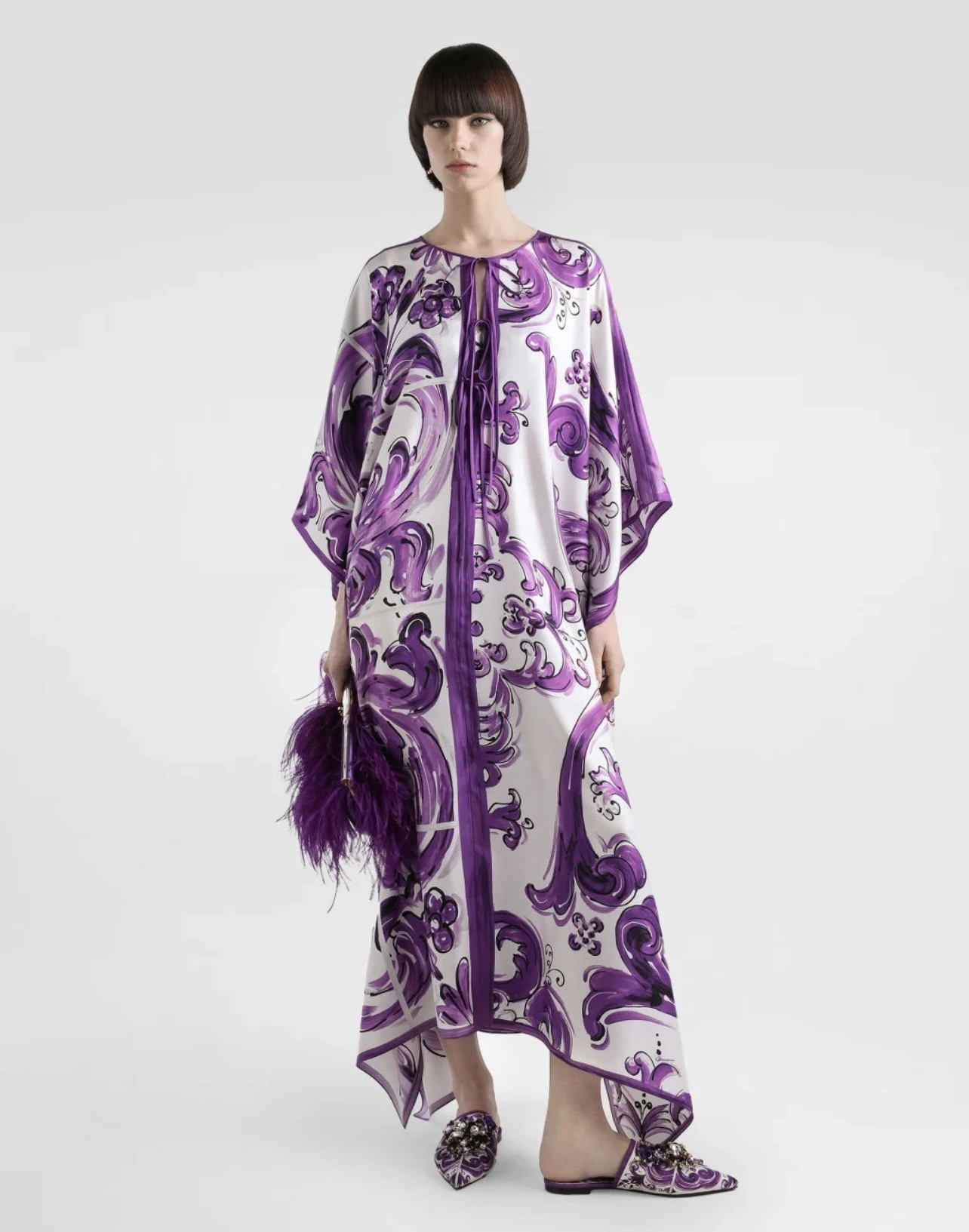 Victoria- 4o835& item:E-F044K0216