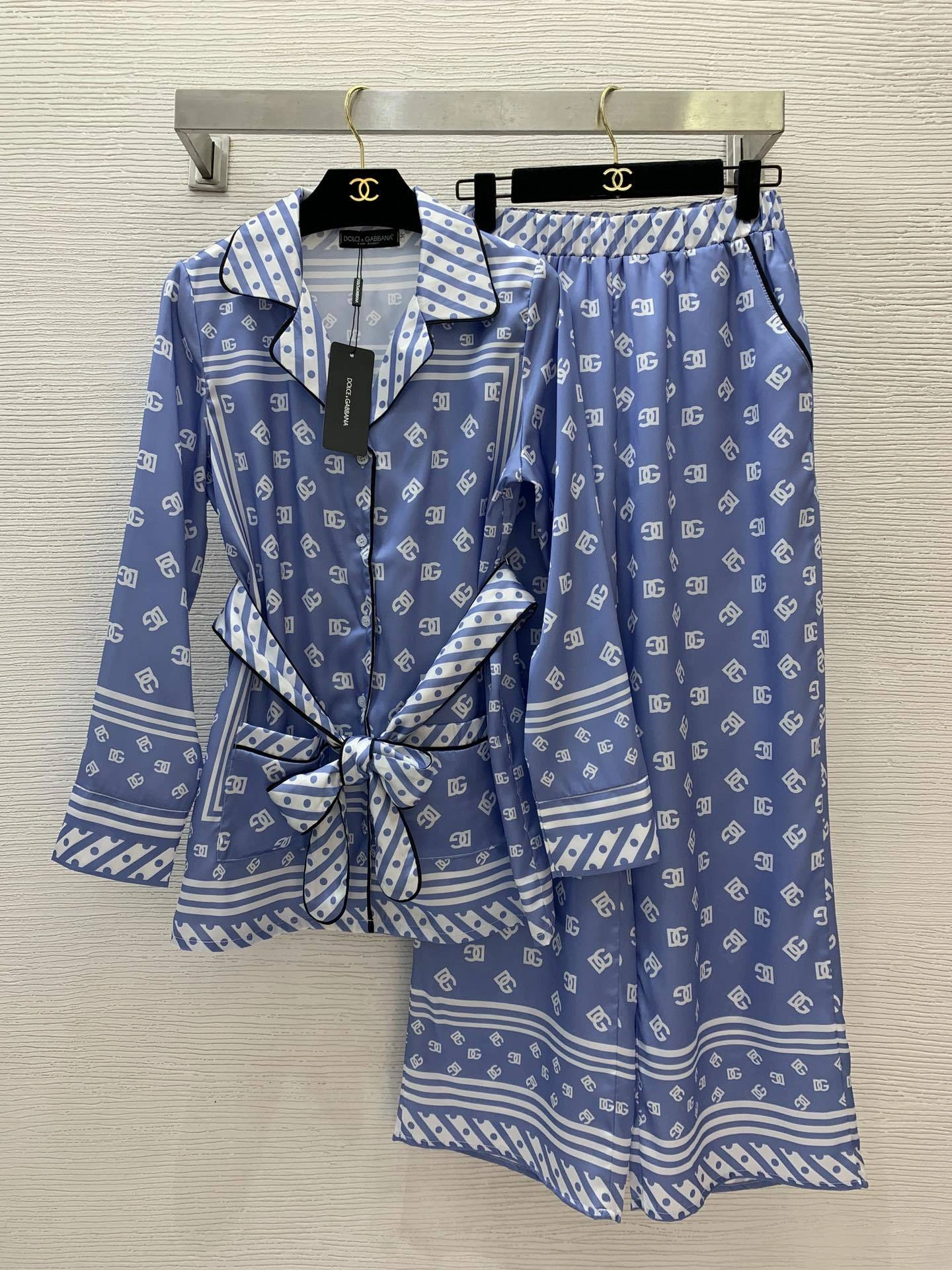 Victoria- 4o835& suit 3colour item:E-F044F0332-3