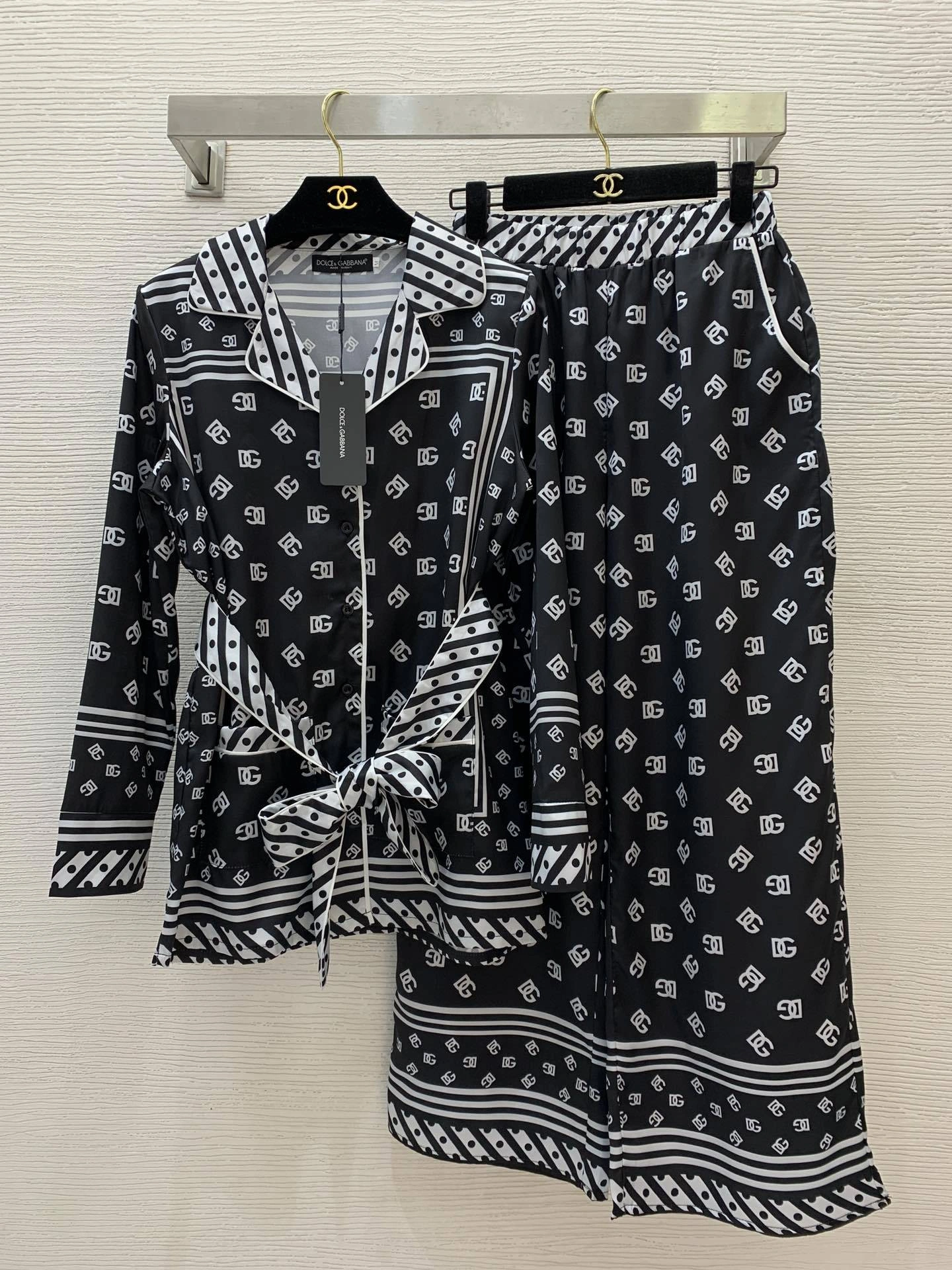 Victoria- 4o835& suit 3colour item:E-F044F0332-3