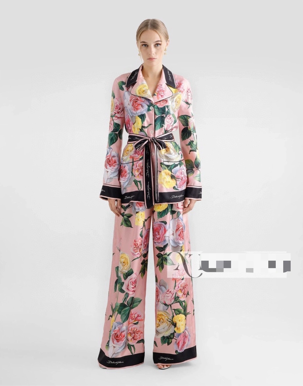 Victoria- 4o835& suit D24031953 item:E-F044D1171