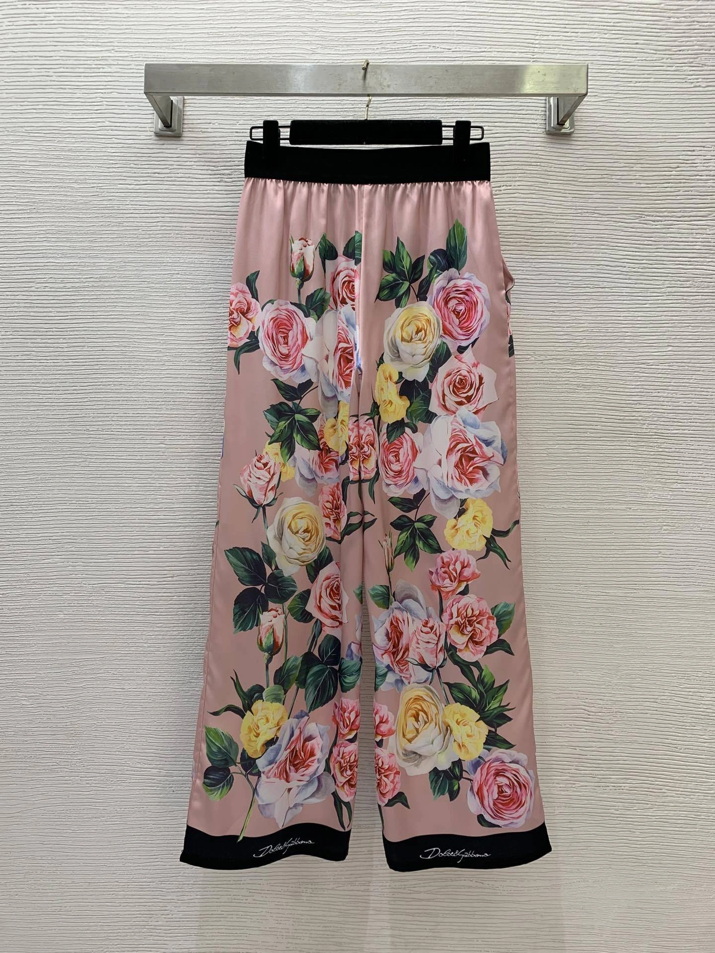 Victoria- 4o835& suit D24031953 item:E-F044D1171