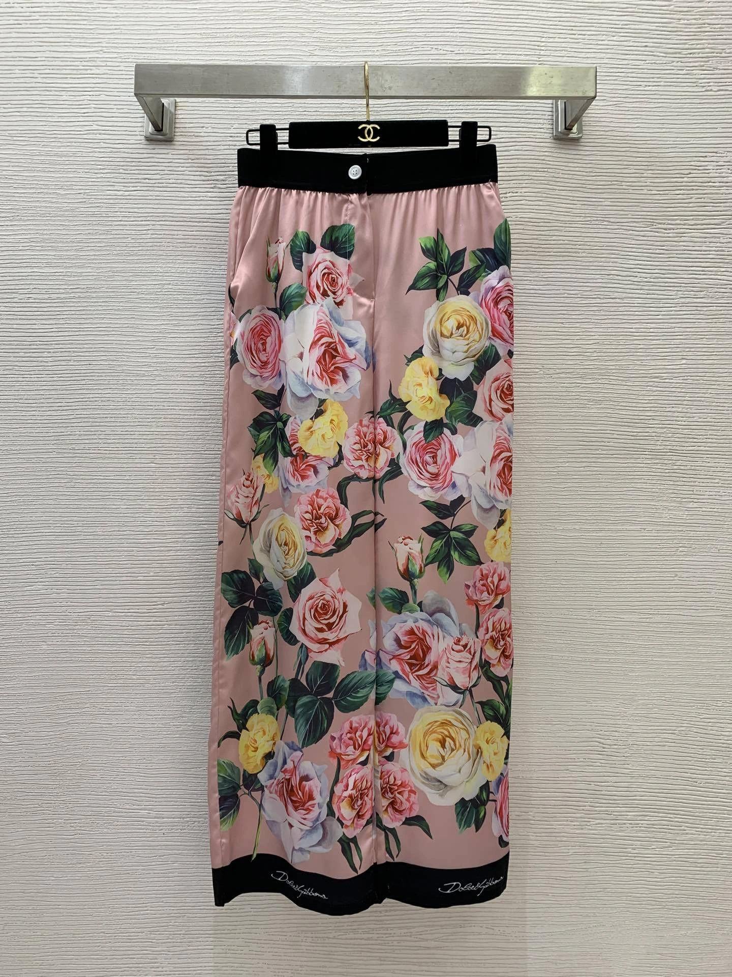 Victoria- 4o835& suit D24031953 item:E-F044D1171