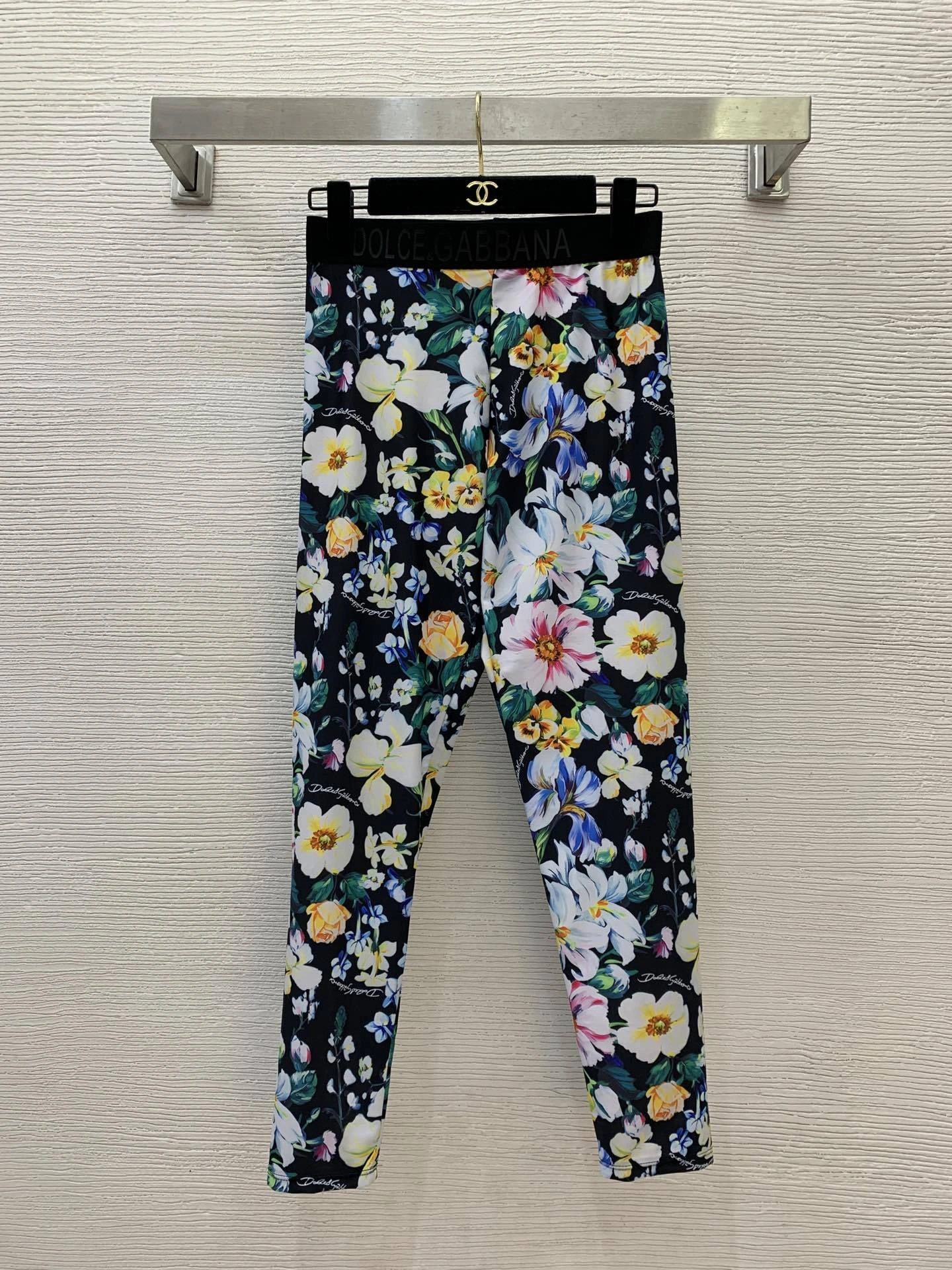Victoria- 4o835& suit item:E-F044F1701