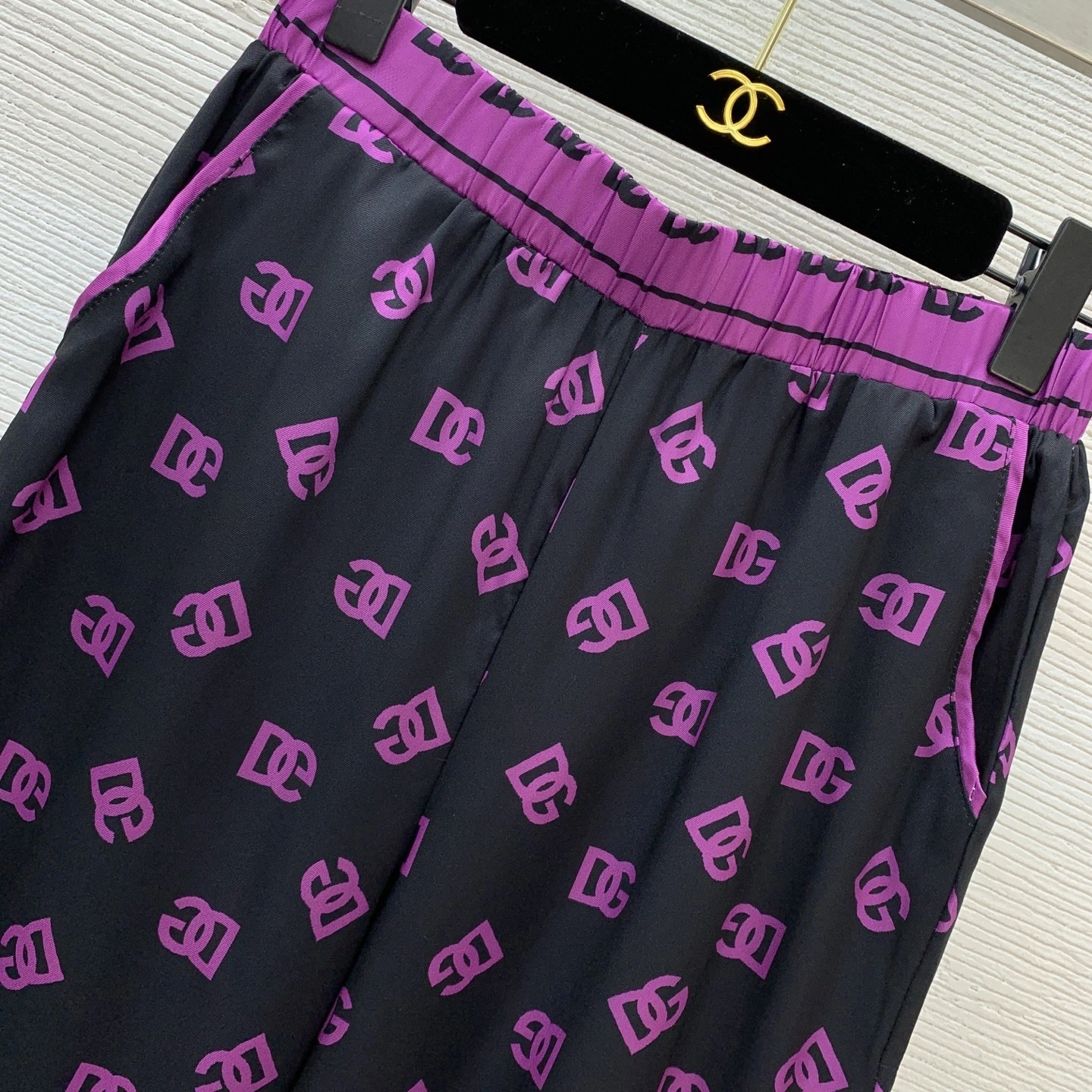 Victoria- 4o835& suit item:E-F044K0217