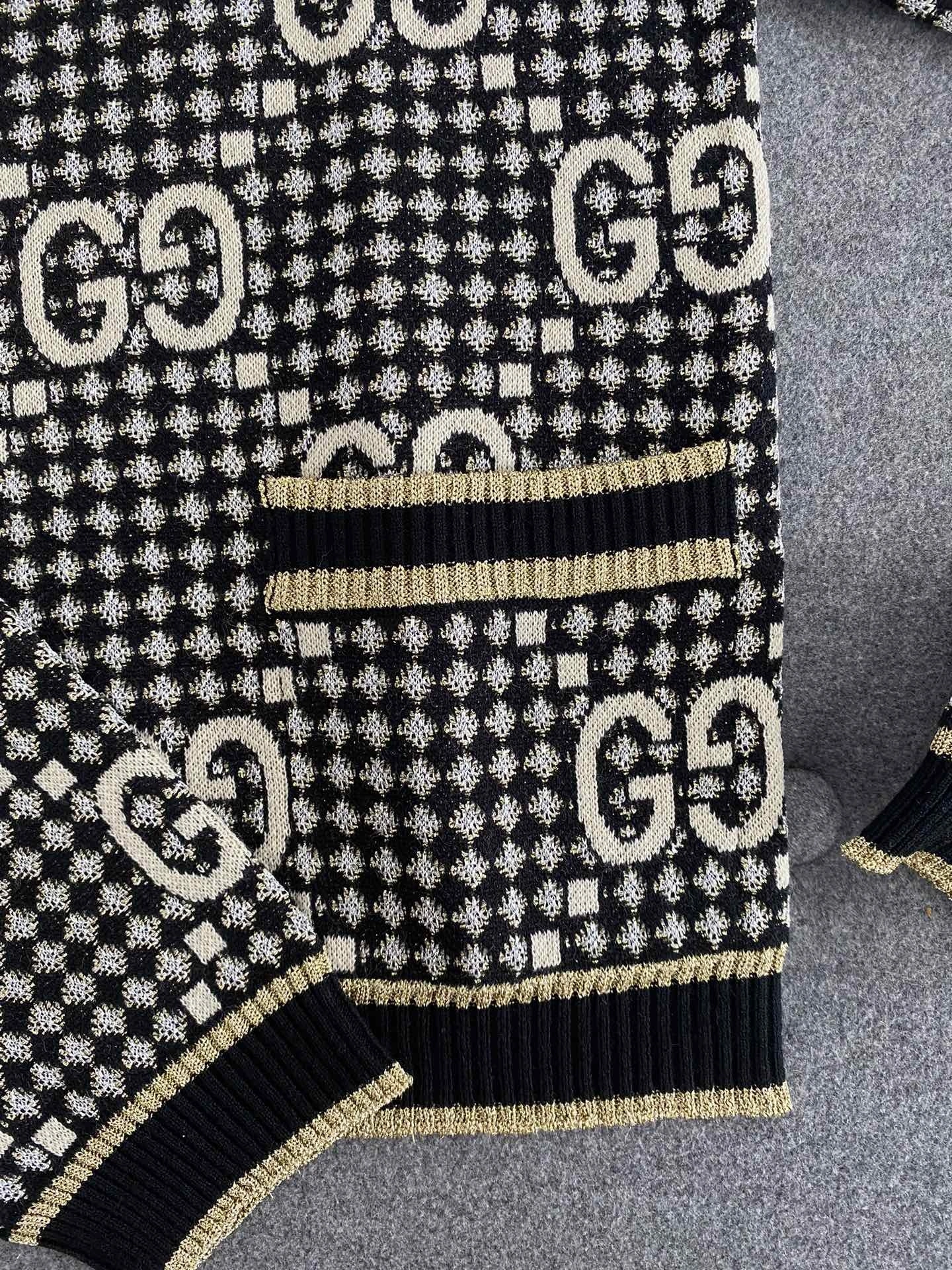 Victoria- 6U33I wool item:C-F801K3003