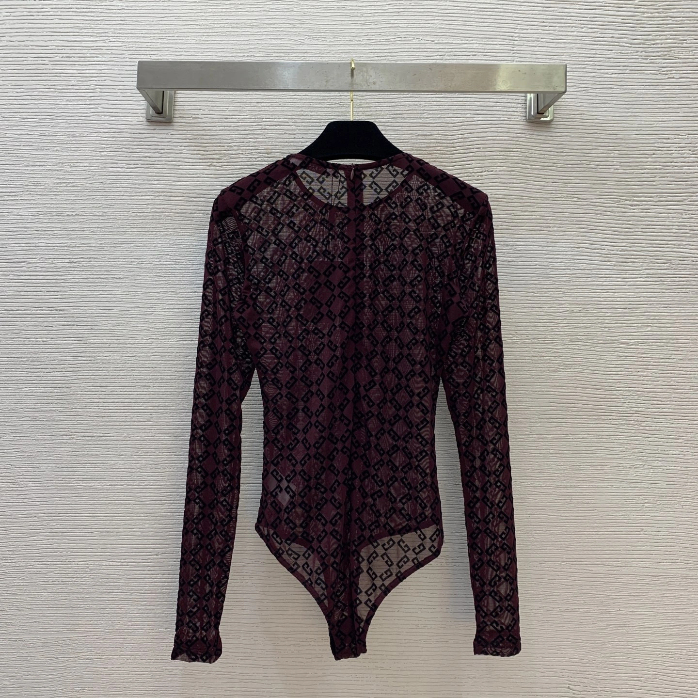 Victoria- 6iv593hy 3colour item: E-F044J0545-3
