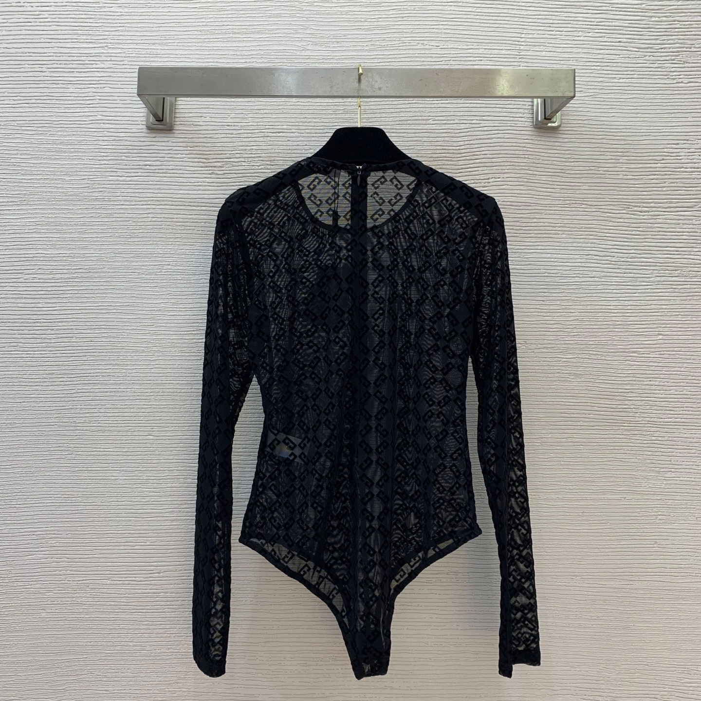 Victoria- 6iv593hy 3colour item: E-F044J0545-3