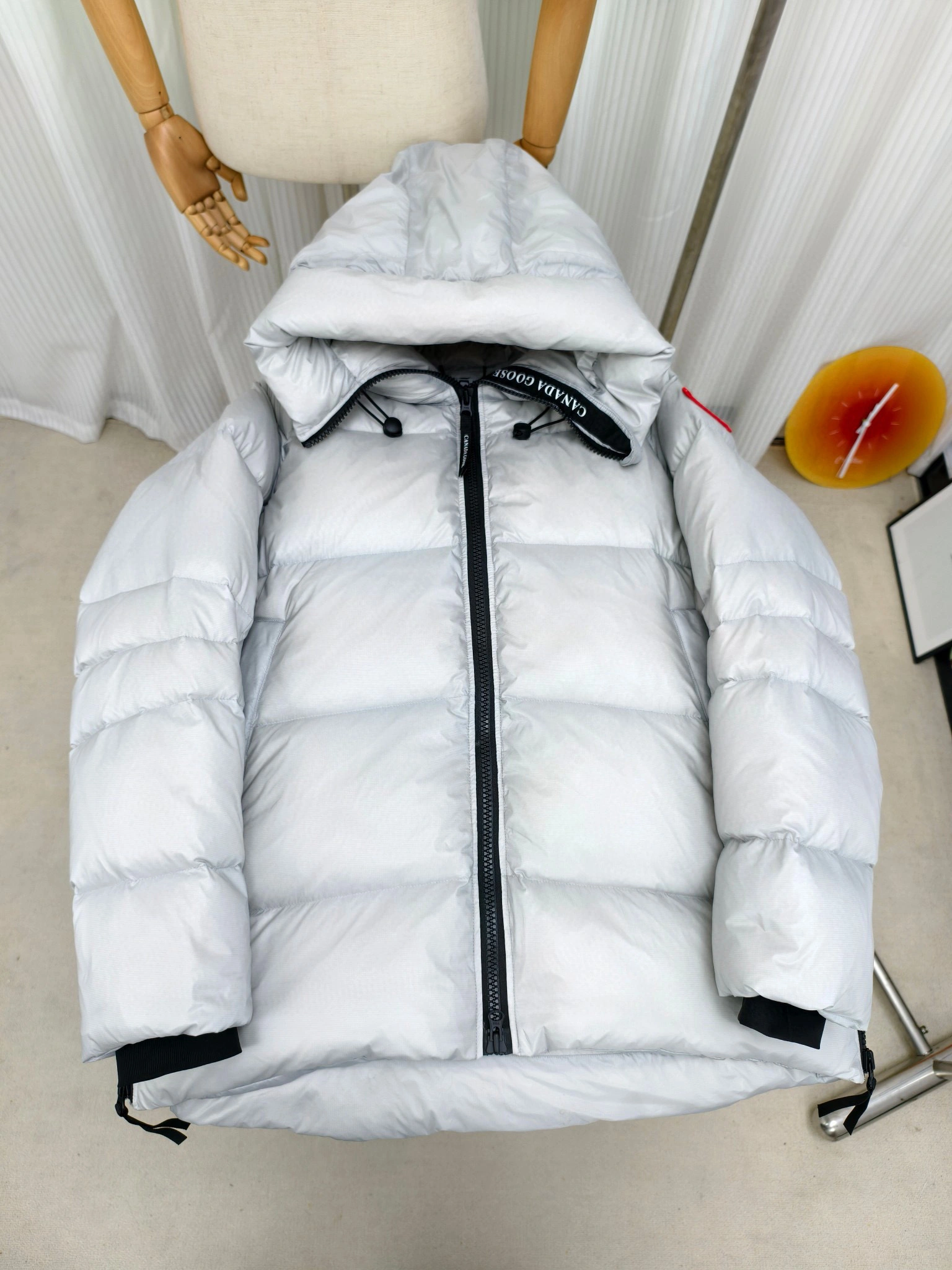 Victoria- 6oos5 Down jacket white duck down 2colour item:E-F000J2999-2H