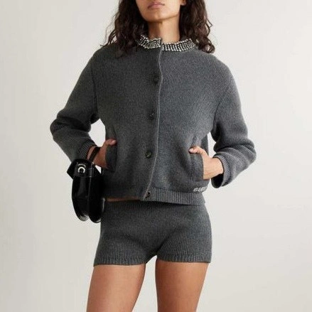 Victoria- 6u33i 100% wool item:E-F044A0307