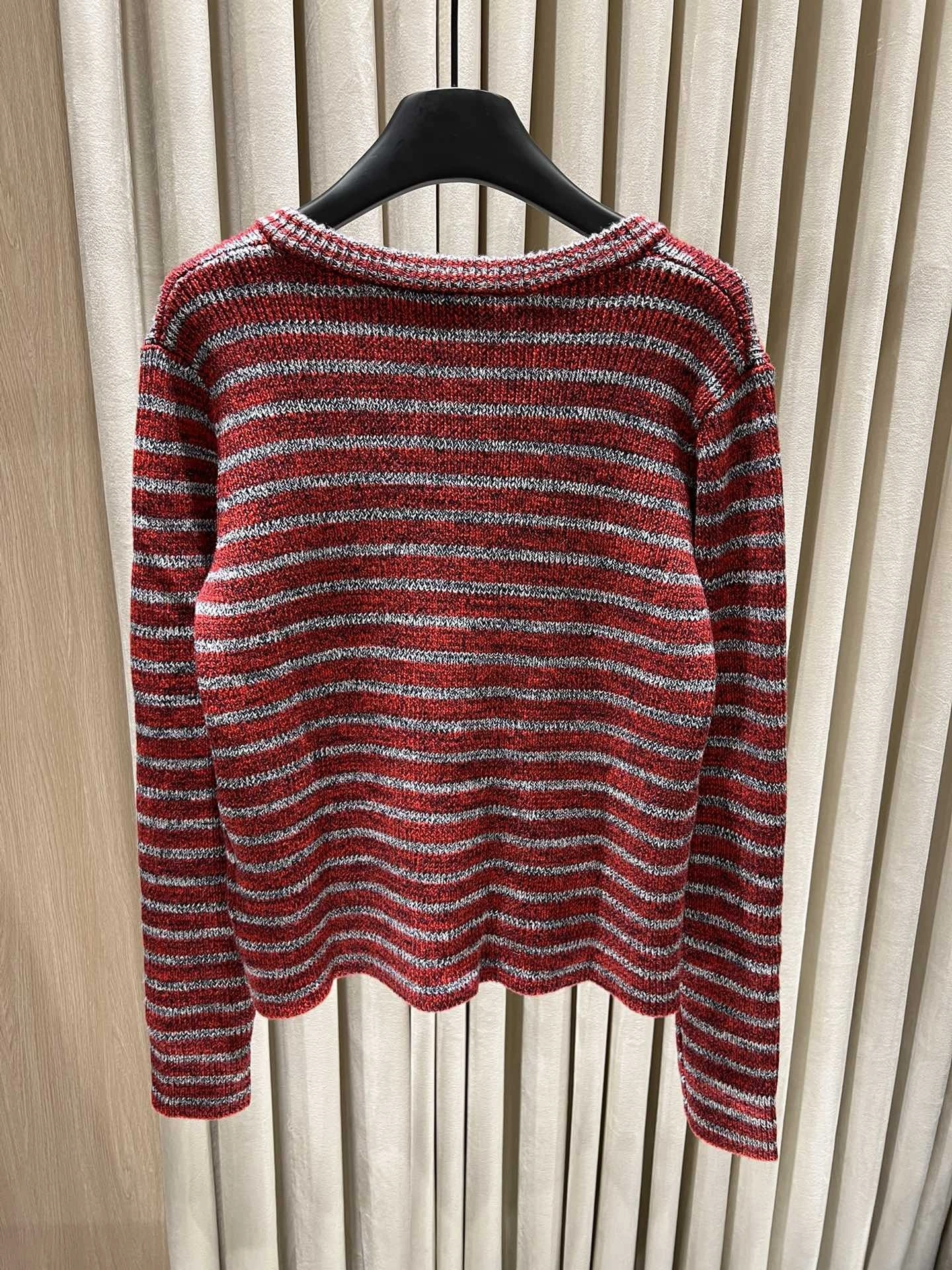 Victoria- 6u33i 25031008 wool item:E-F140D1128
