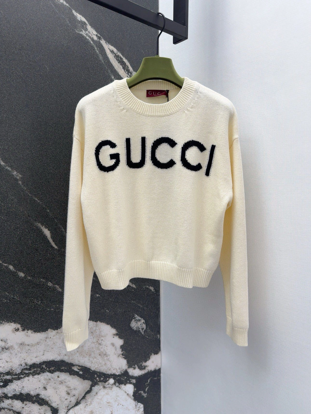 Victoria- 6u33i 2colour item:D-F240J5904-2