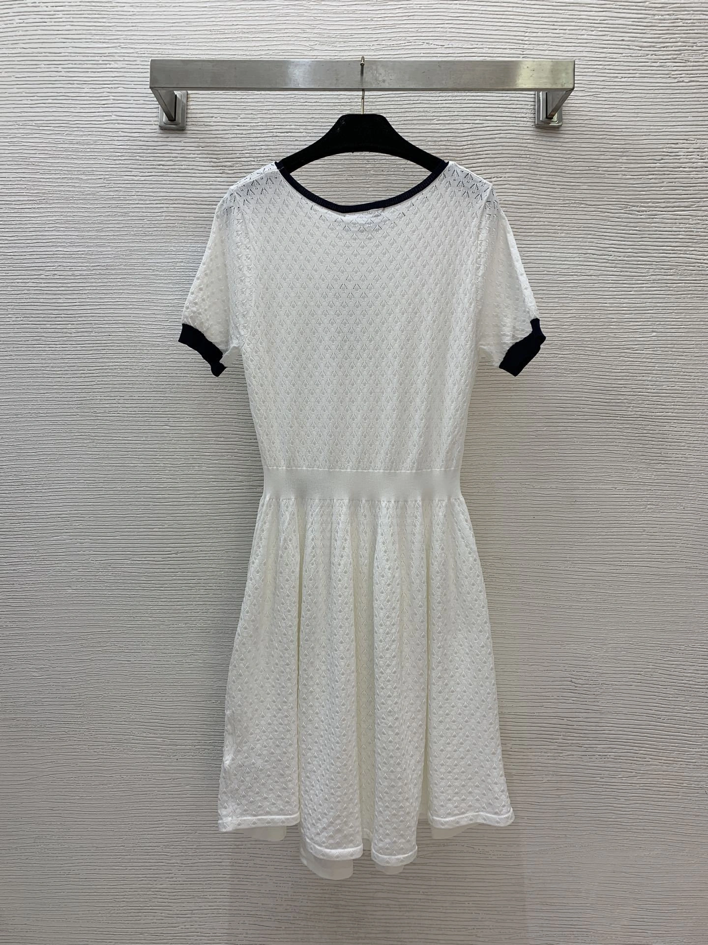 Victoria- 6u33i embroidery item:E-F044F0315