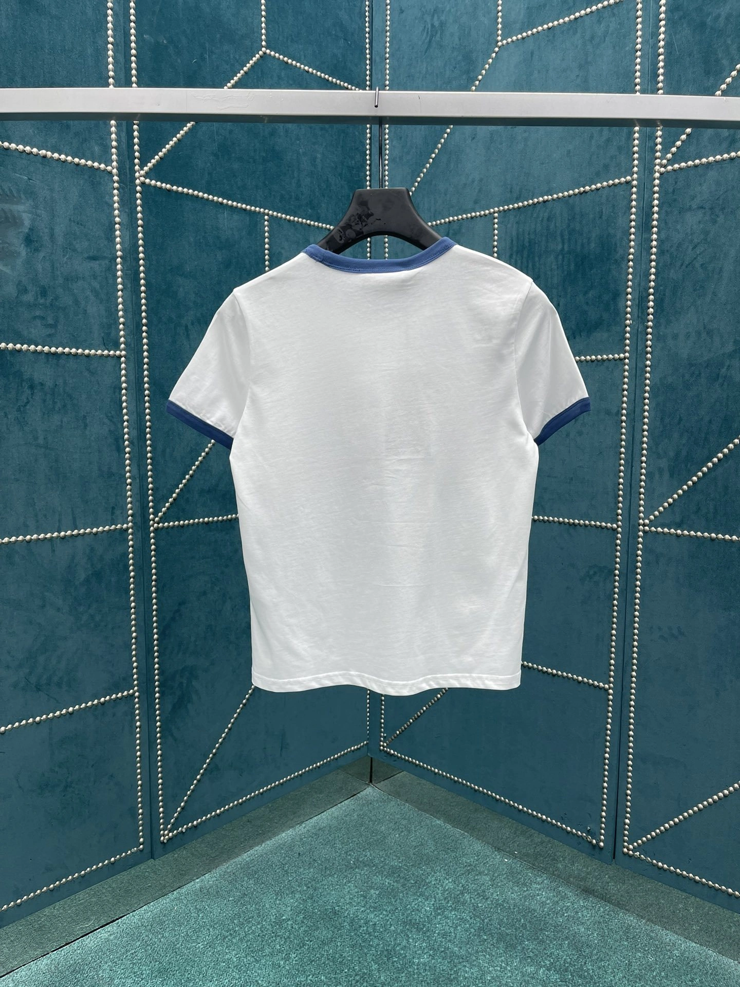 Victoria- 6u33i embroidery item:E-F409F1041