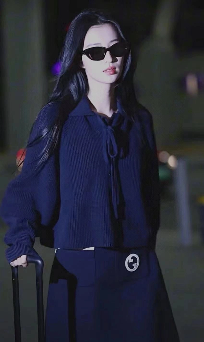 Victoria- 6u33i item:D-F000I0506