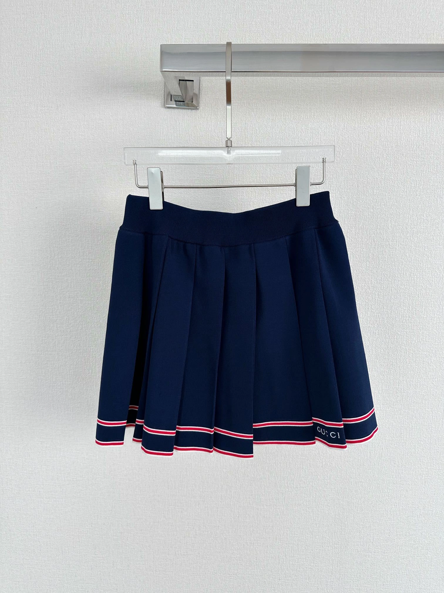 Victoria- 6u33i item:D-F240G1004