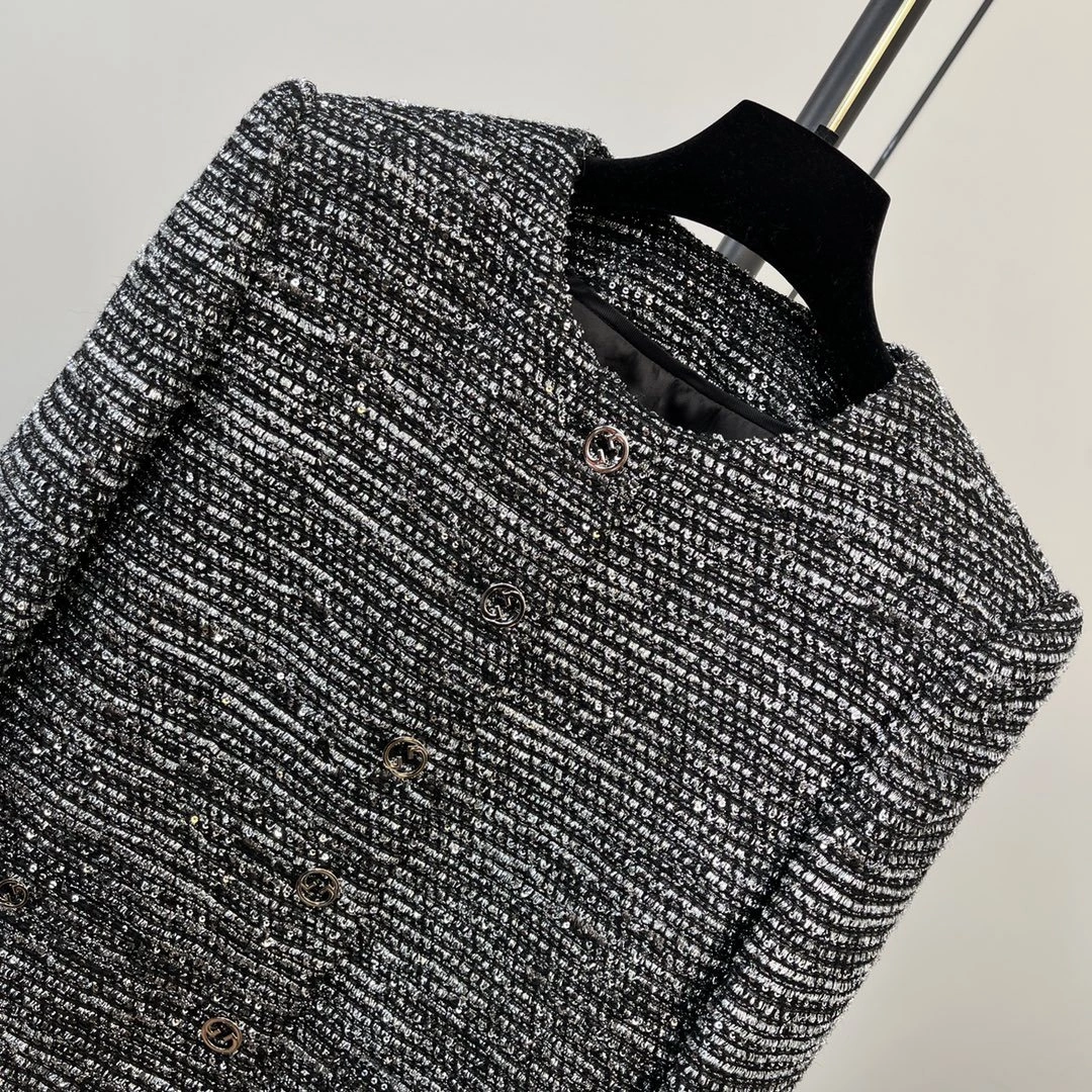 Victoria- 6u33i item:D-F245J3020