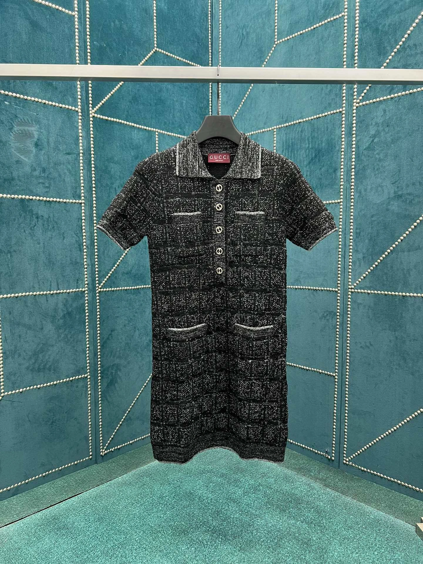 Victoria- 6u33i wool 2colour item:E-F237C1841-2