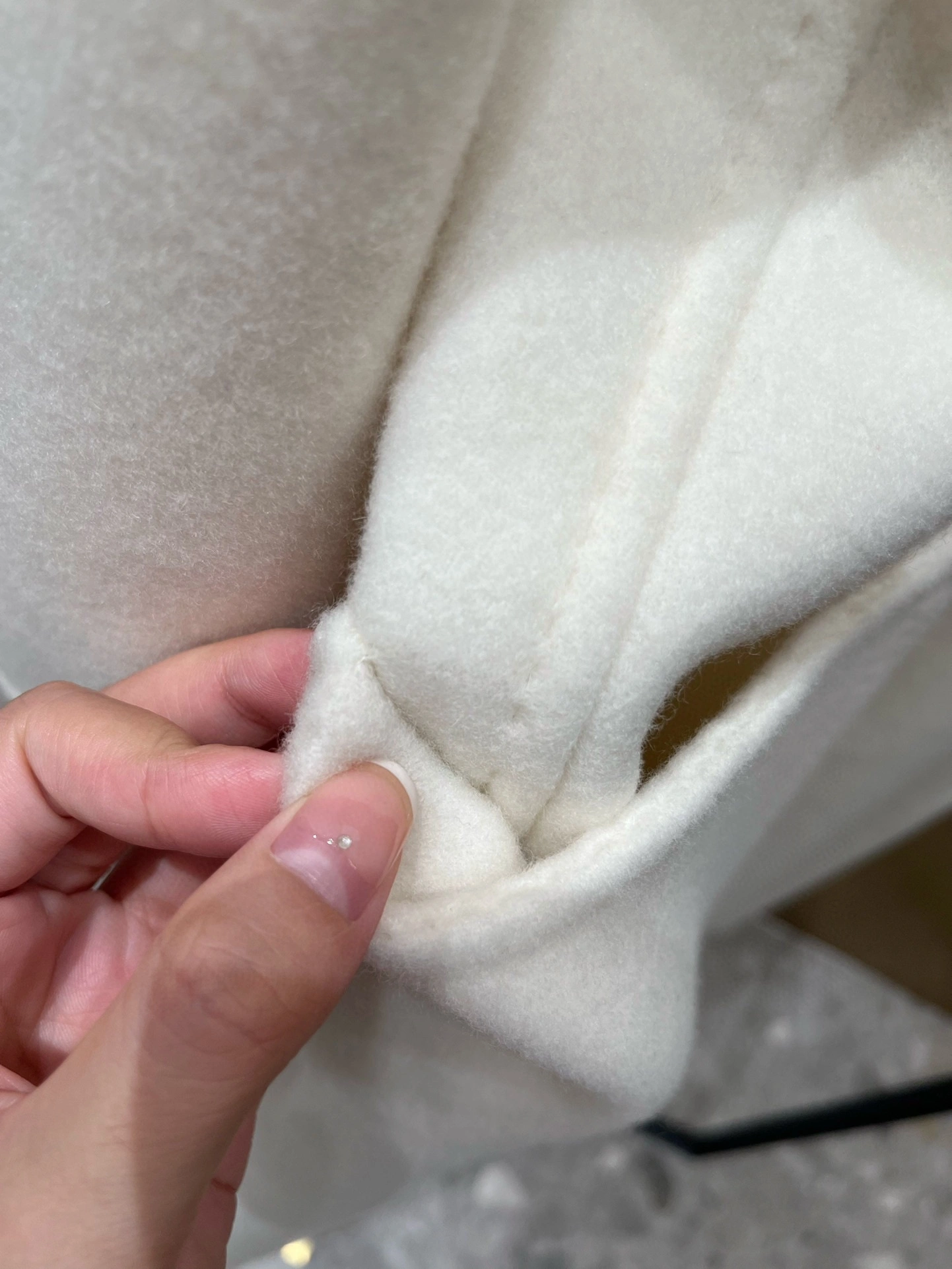 &Victoria- 71x71r1 Ludmilla cashmere oversized item:D-F140J5924