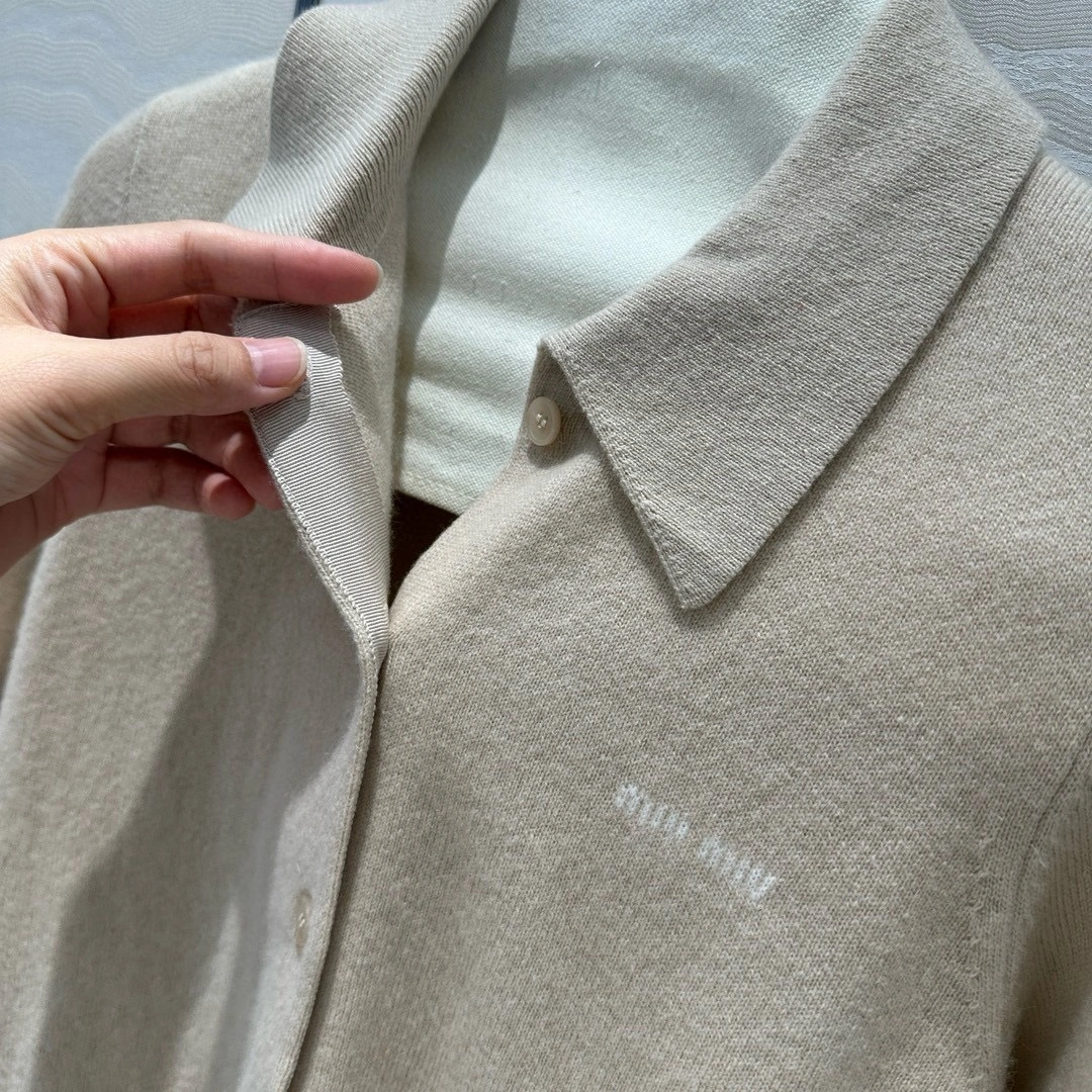 Victoria- 7iu7iu Cashmere 3colour item:D-F240H2612-3