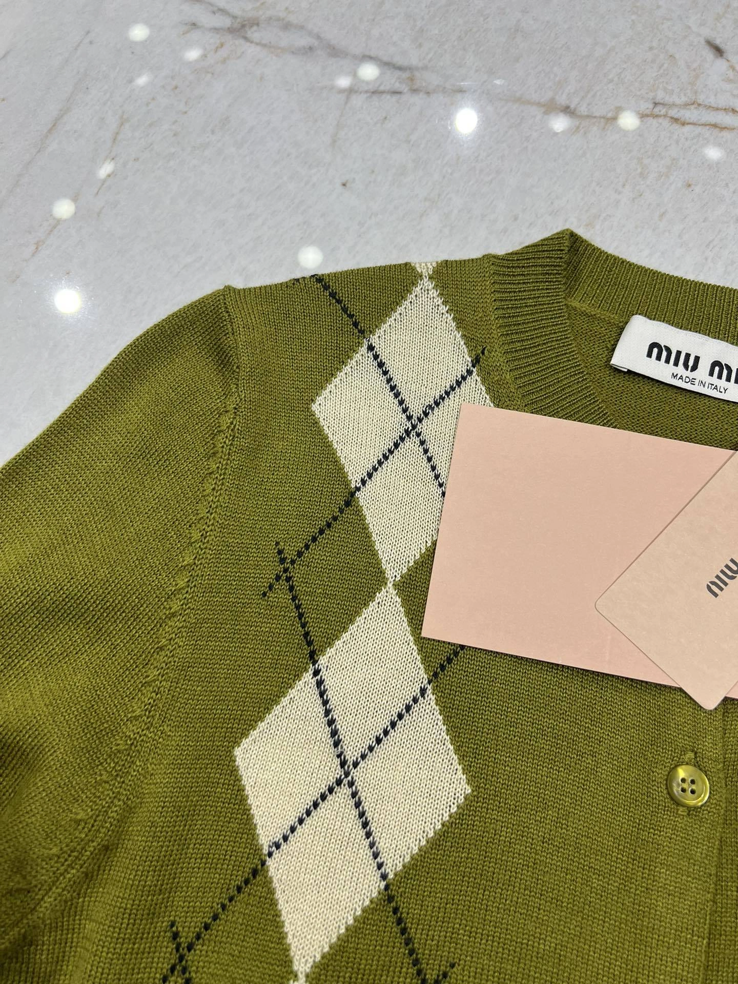 Victoria- 7iu7iu Cashmere item:D-F140J5209