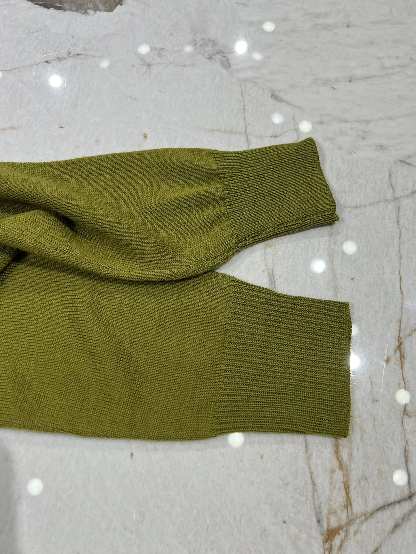 Victoria- 7iu7iu Cashmere item:D-F140J5209