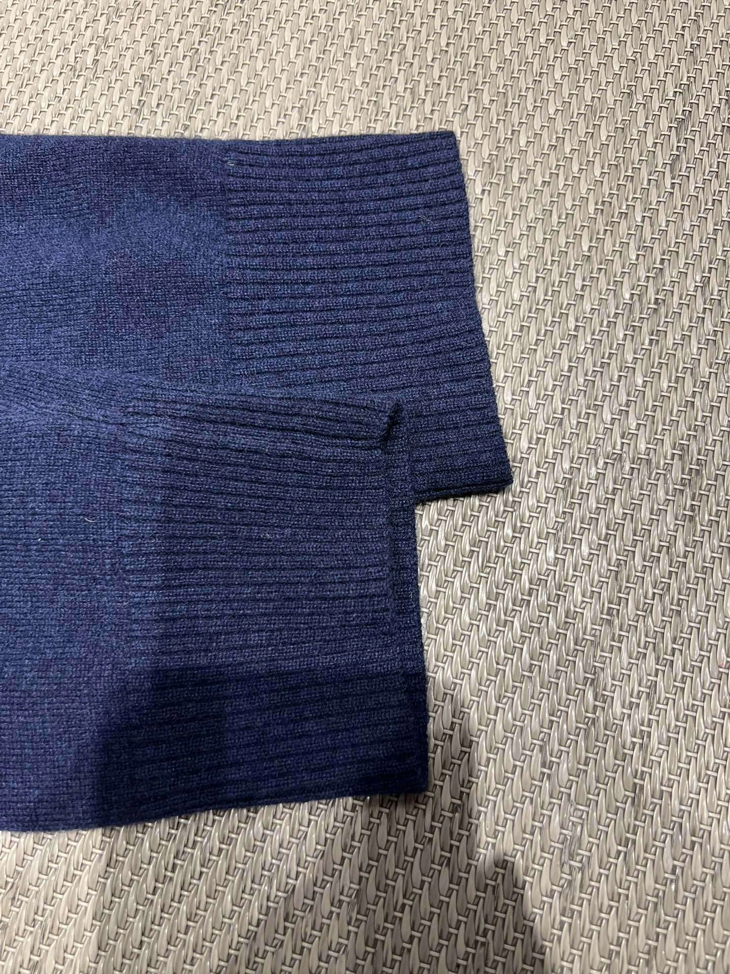 Victoria- 7iu7iu Extrafine Merino Wool embroidery item:E-F140K1676H