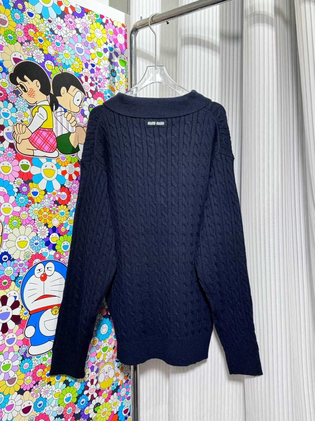 Victoria- 7iu7iu POLO cashmere item:E-F405A0565