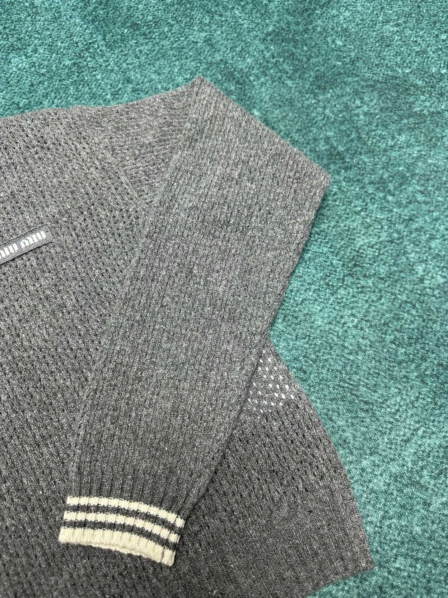 Victoria- 7iu7iu Polo wool cashmere item:E-F409J3727
